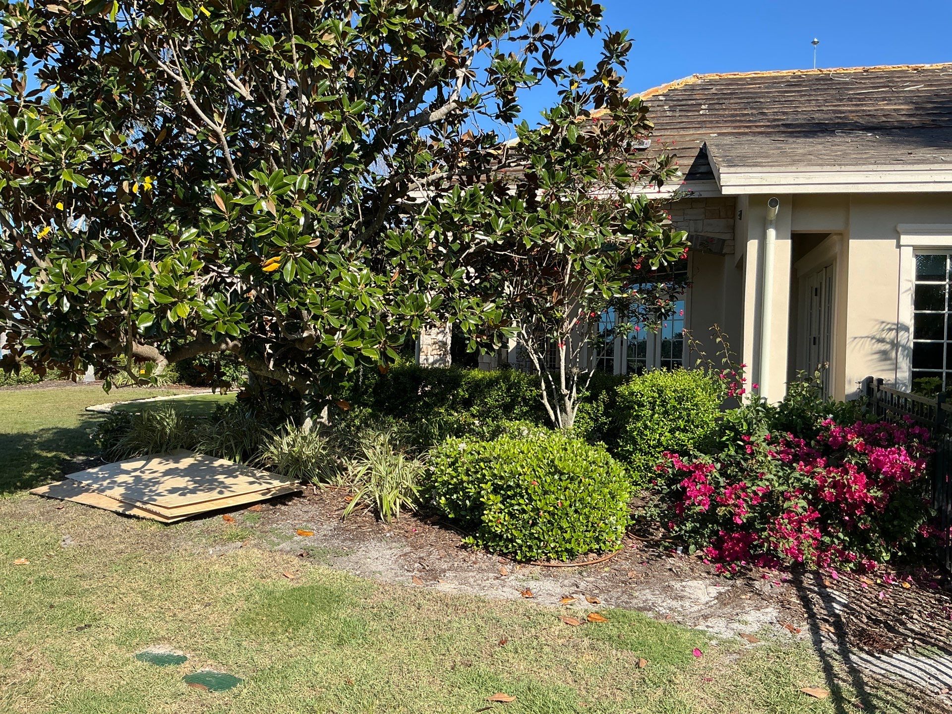 Almond Half-Round Gutters in Lakewood Ranch FL by Gutter Professors