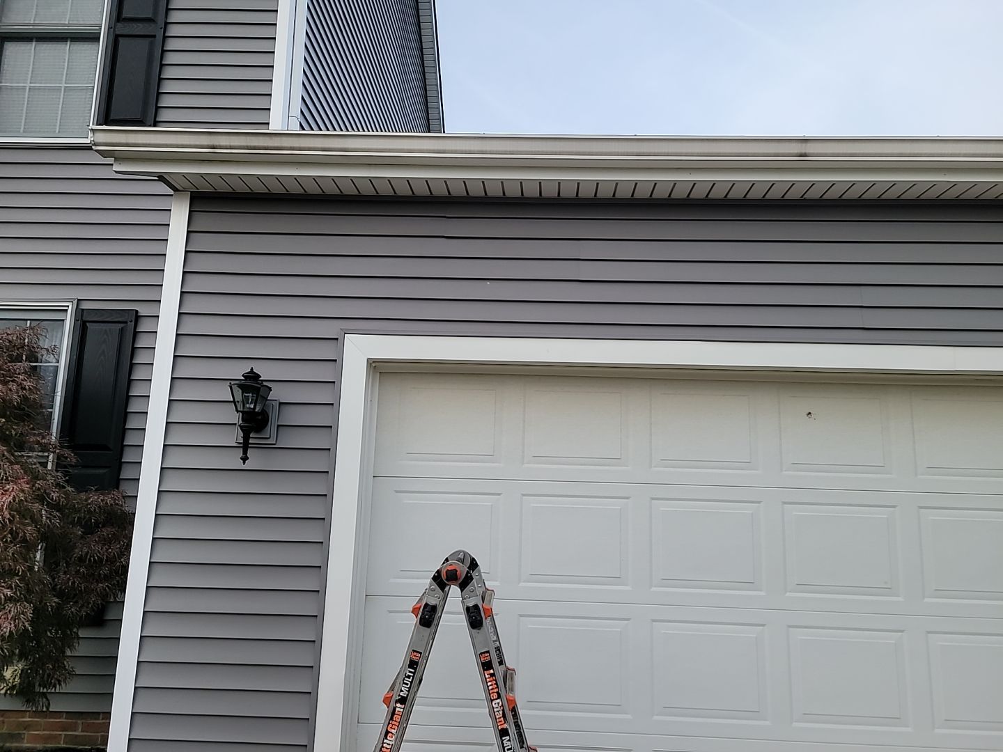 Tom & Janet Howell by Silver Leaf Contracting 