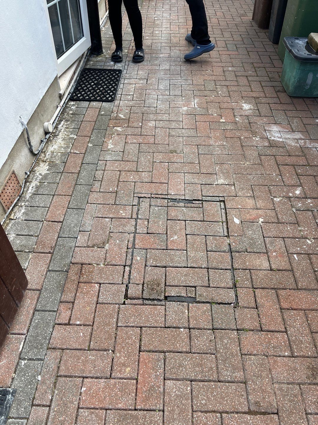 Driveway And Patio Clean using Honda 21lt High Pressure Machine by Ges Exterior Cleaning ltd