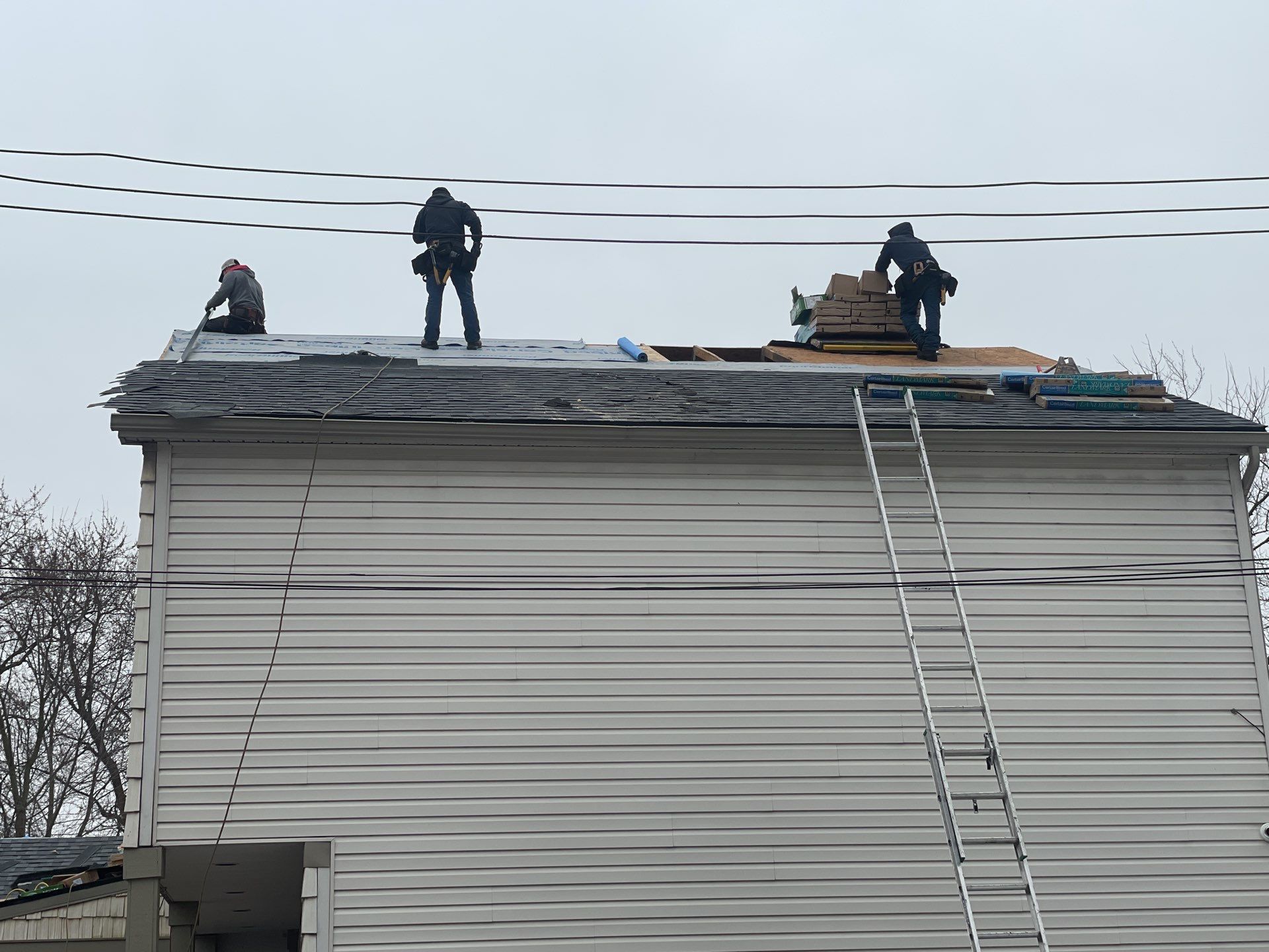 Siding Replacement using CertainTeed Monogram D5 Clapboard by 180 Contractors