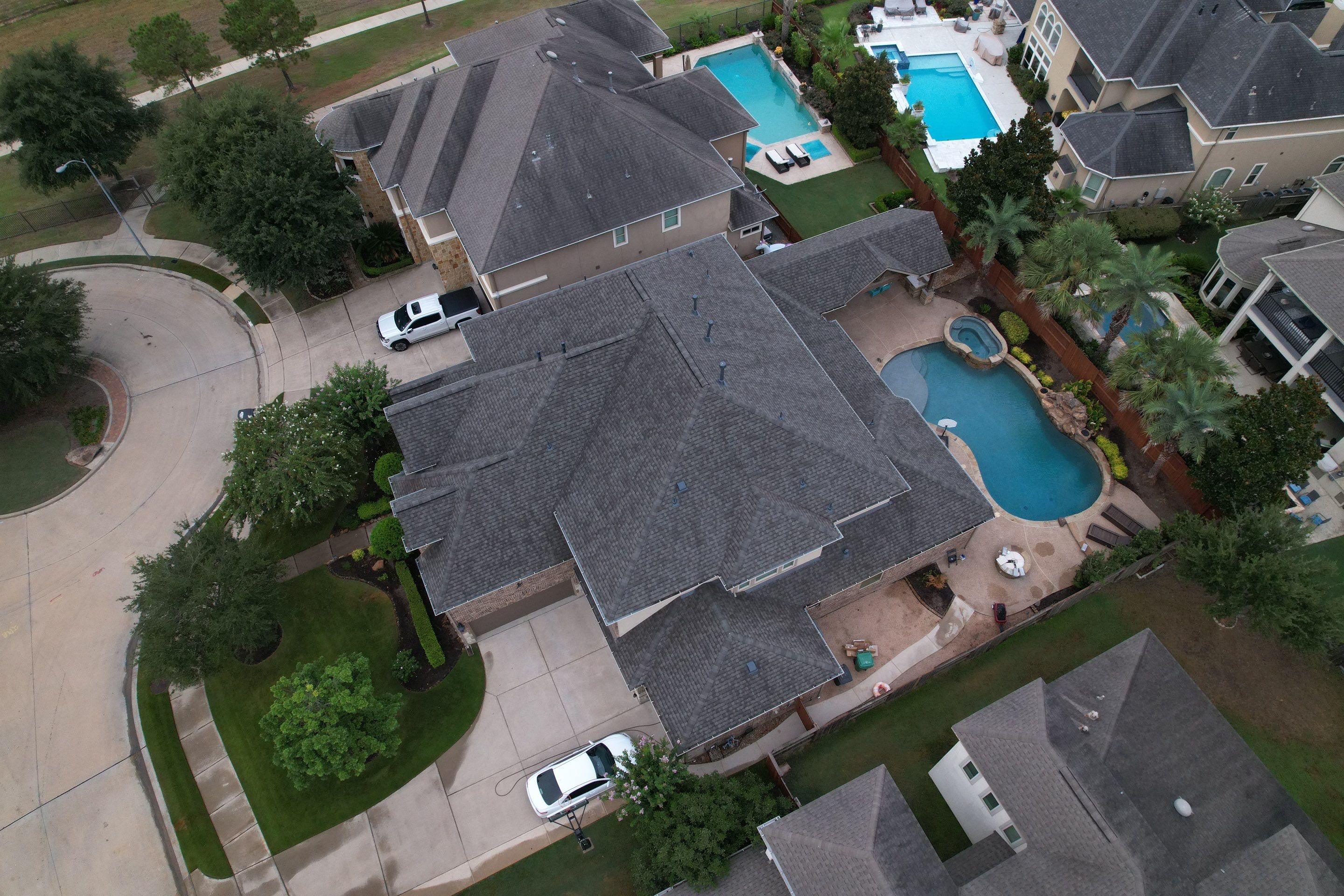 Residential Roofing Installation using CertainTeed Landmark by Vlex Roofing