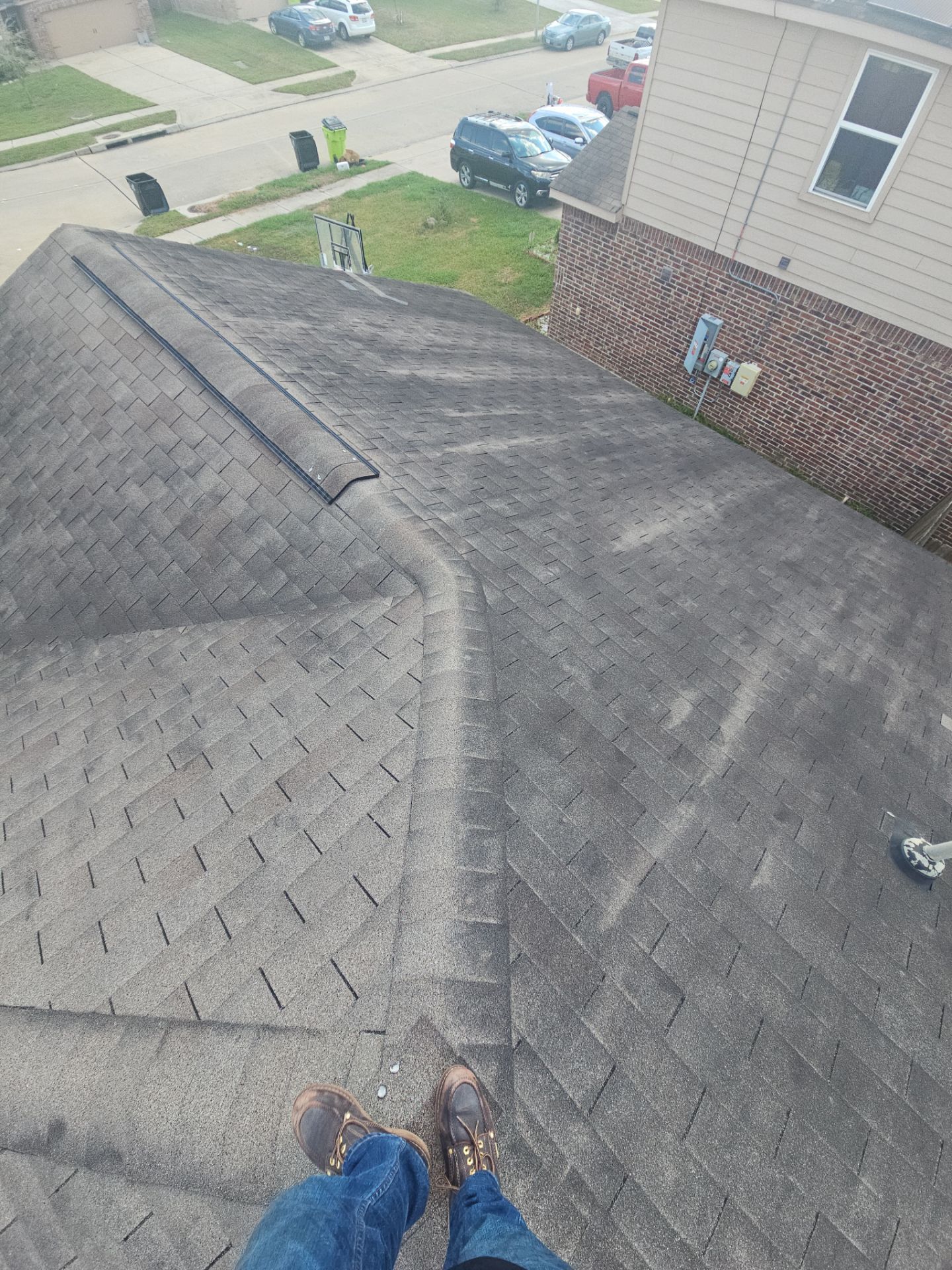 Hail Damage using Owen's Corning Duration (Lifetime) Shingles by Roof Repair Company