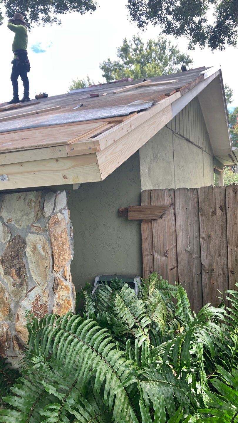 Project in St Pete 33709 by Mitchell Roofing Company LLC 