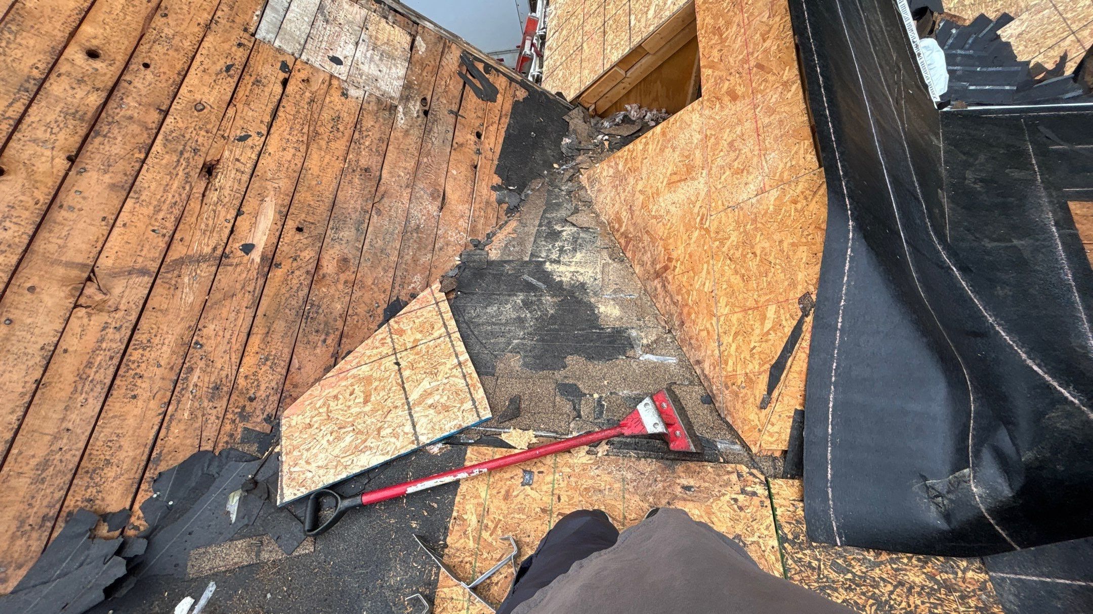 Roof Replacement using Owens Corning Sand Dune by 180 Contractors