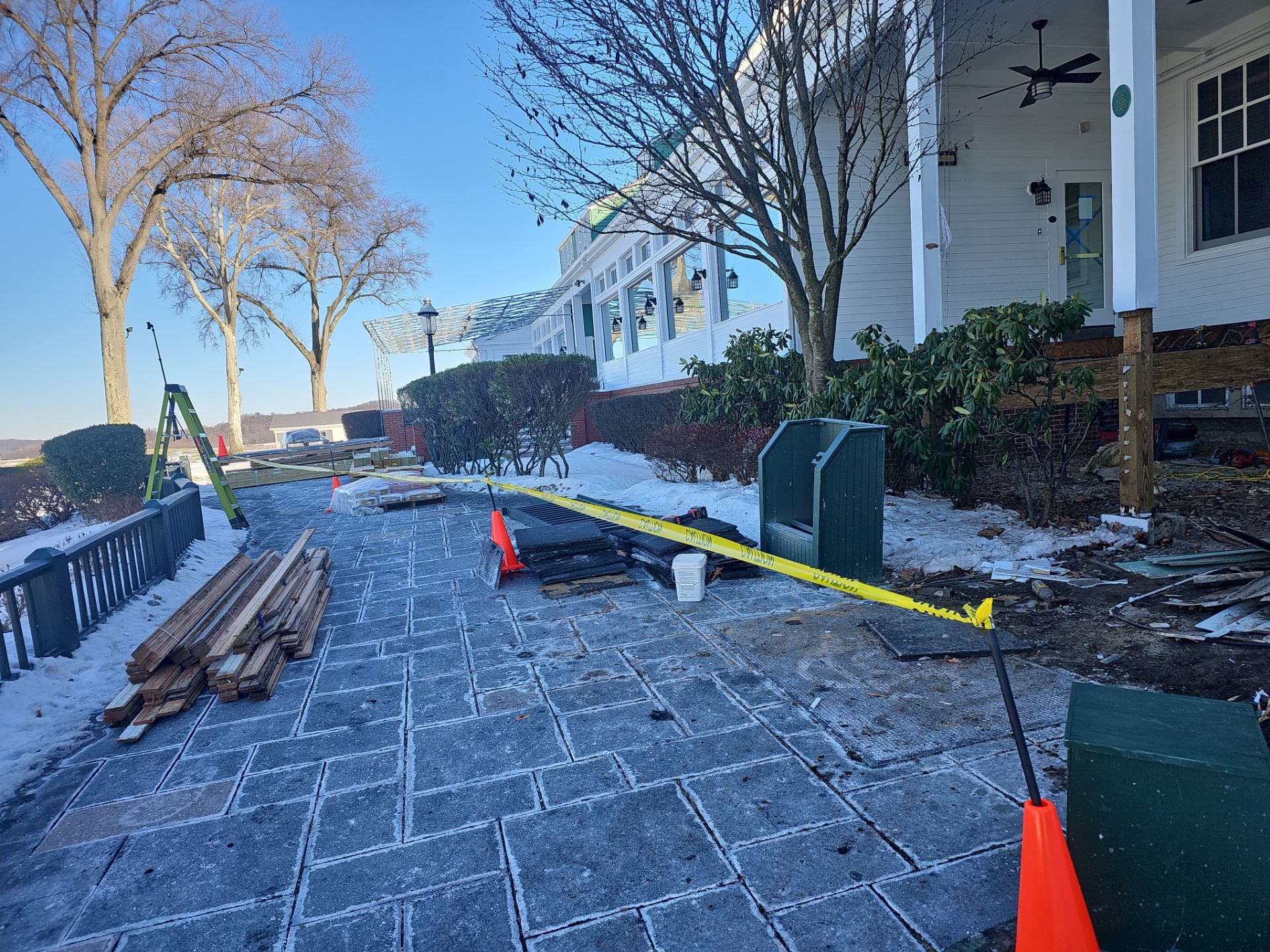 Oakmont Country Club Deck Build by Cousins Roofing Siding & Decks