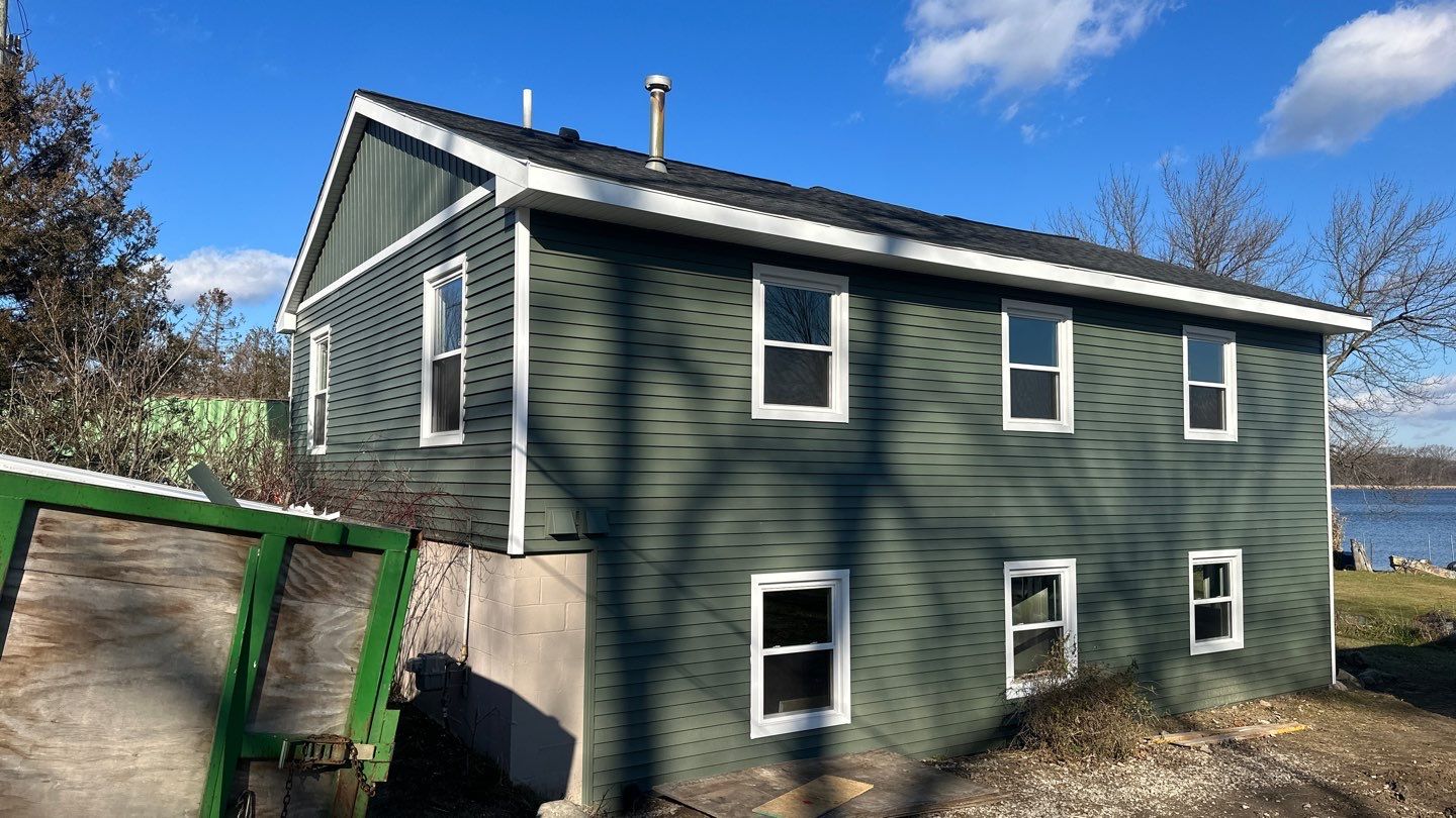 Siding Replacement using CertainTeed Restoration Classis D4 by 180 Contractors
