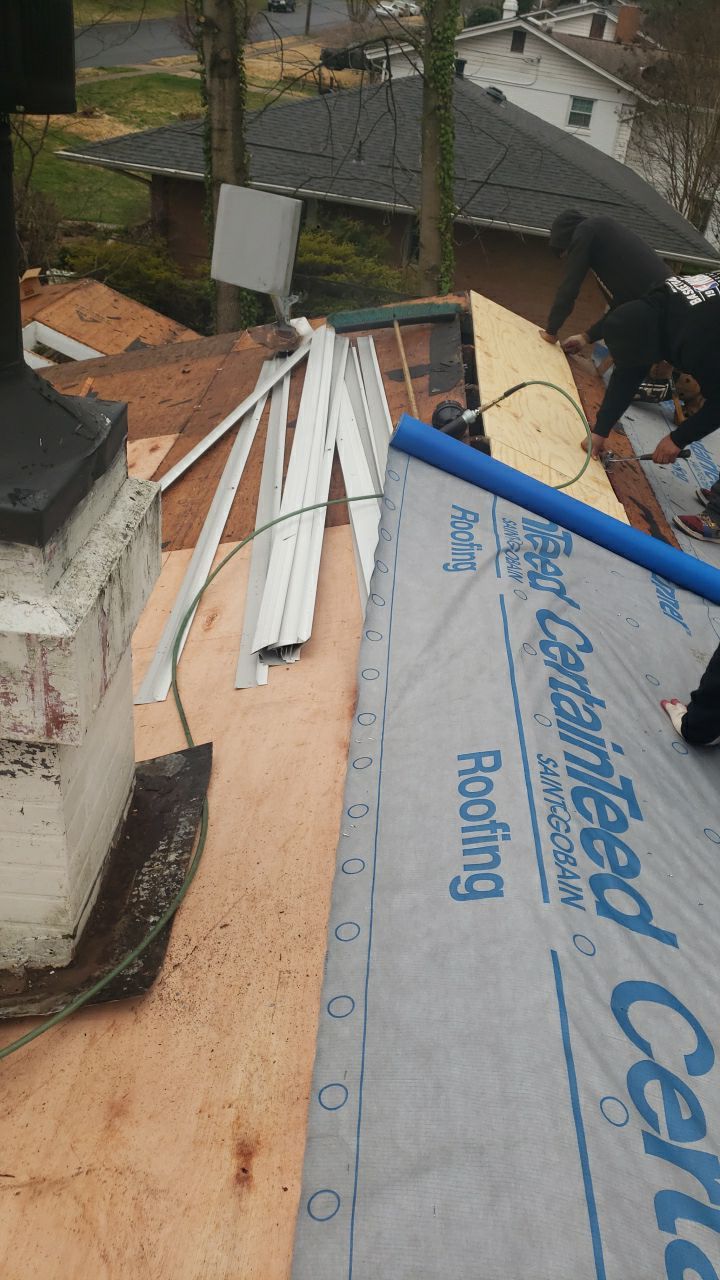 Annandale Landmark Pro MD Cobblestone Gray Project by RM Banning, Inc.