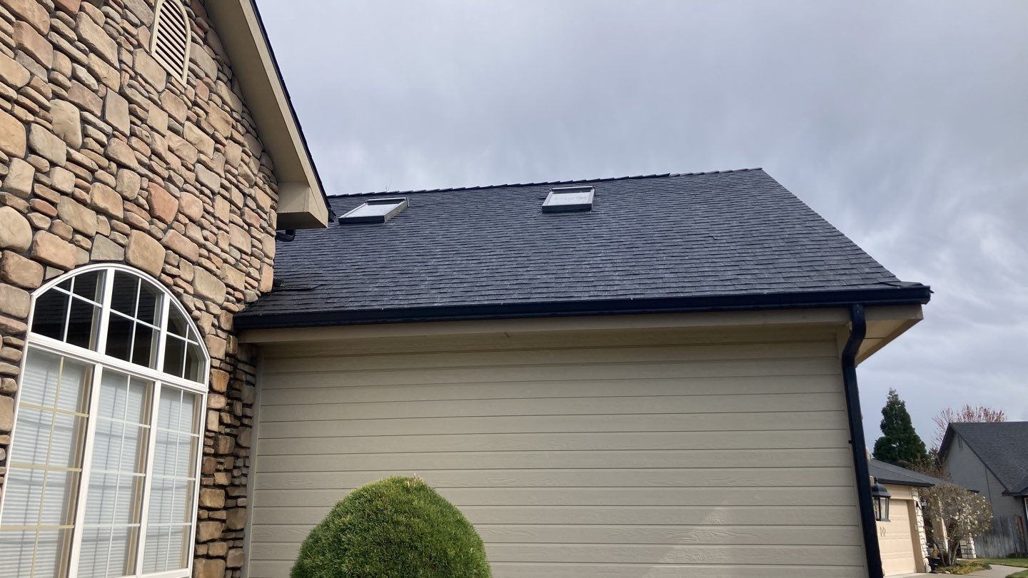 Beautifully maintained two story home with Duration Onyx Black located in Meridian by ID Roofing LLC