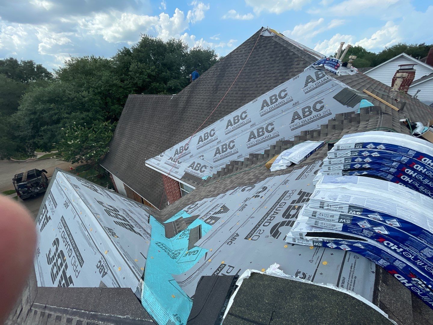 GAF HDZ - Weathered Wood by Elite Roofing LLC