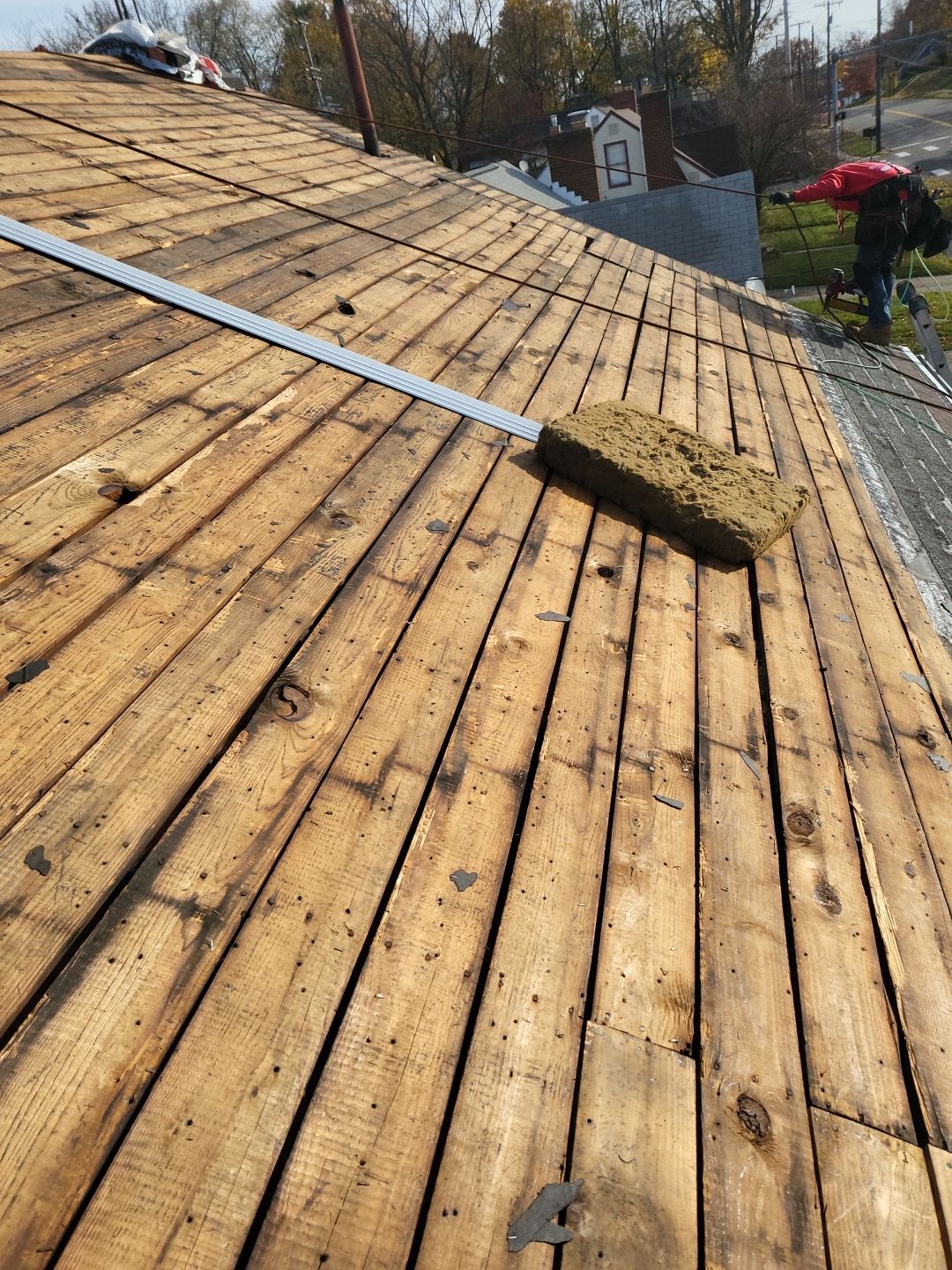 ATLAS PINNACLE COLOR: HEATHERBLEND DRIPE EDGE: WHITE by Eagle Eye Roofing