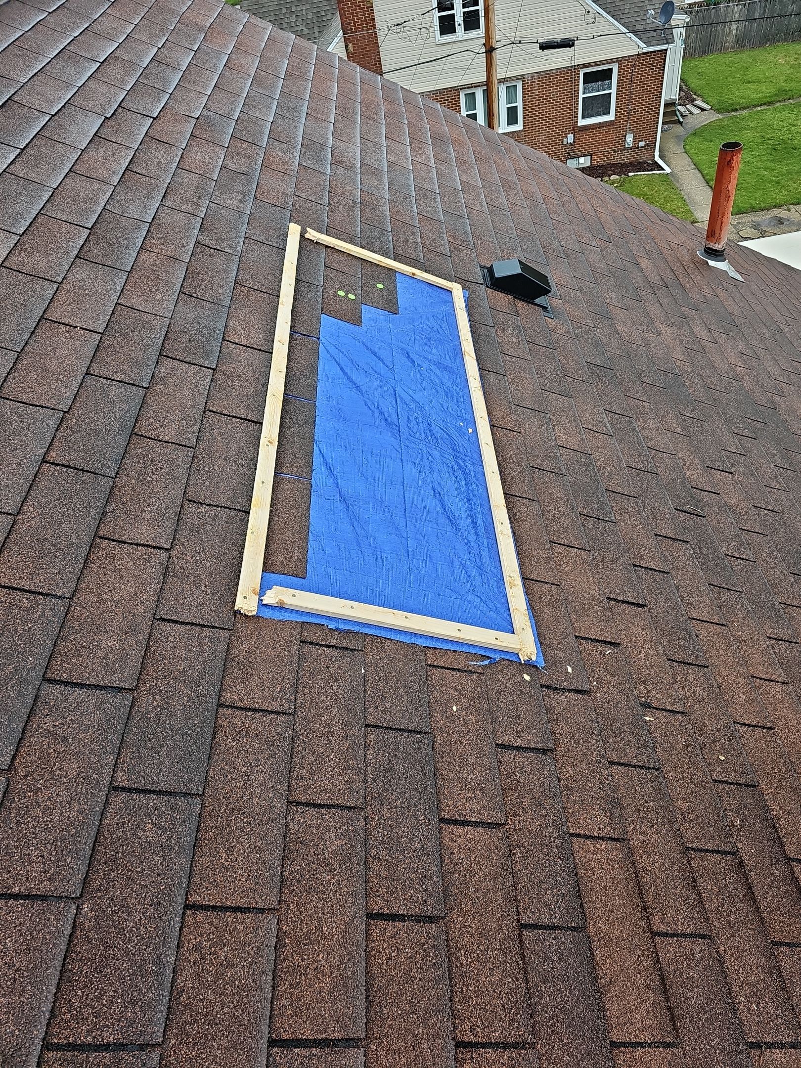 ATLAS PINNACLE COLOR: HEATHERBLEND DRIPE EDGE: WHITE by Eagle Eye Roofing