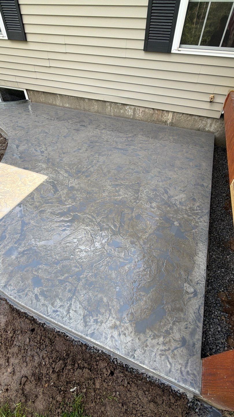 Bloomfield Oxford Slate Stamp by NG Masonry & Construction LLC