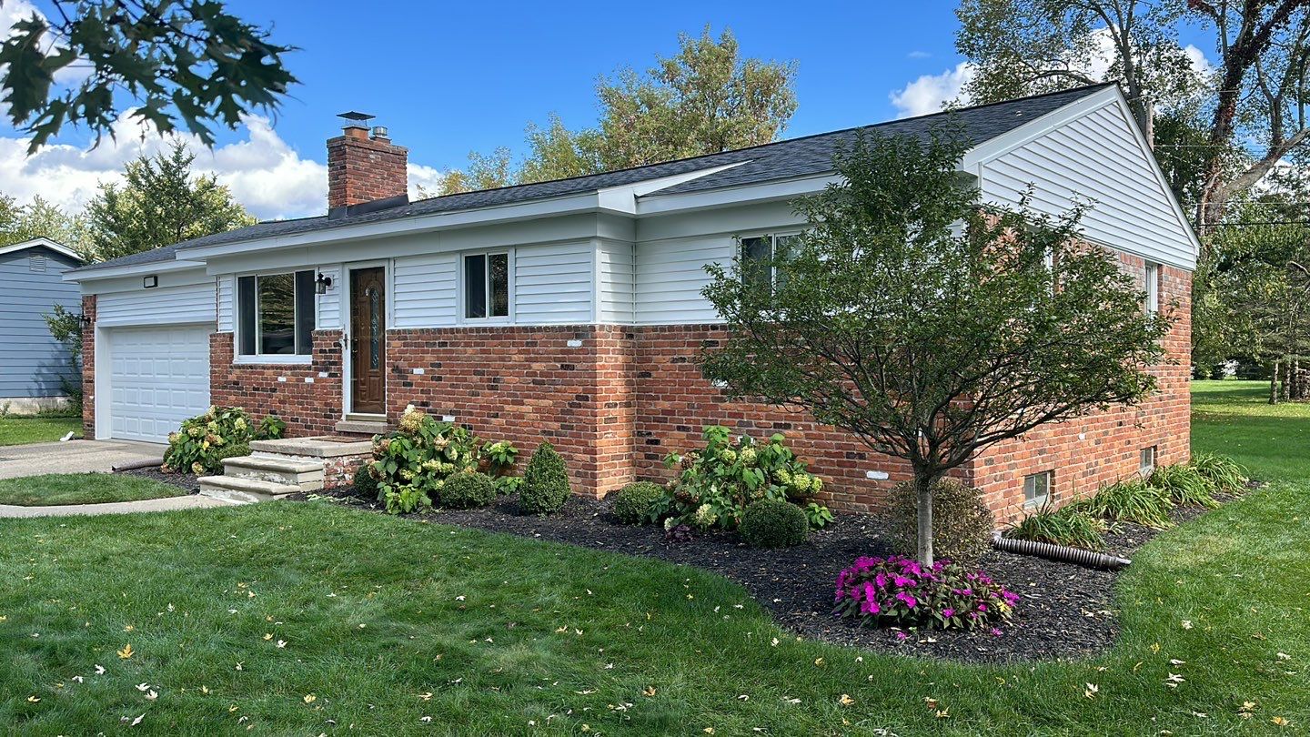 Roof Replacement using CertainTeed Landmark Pro by 180 Contractors
