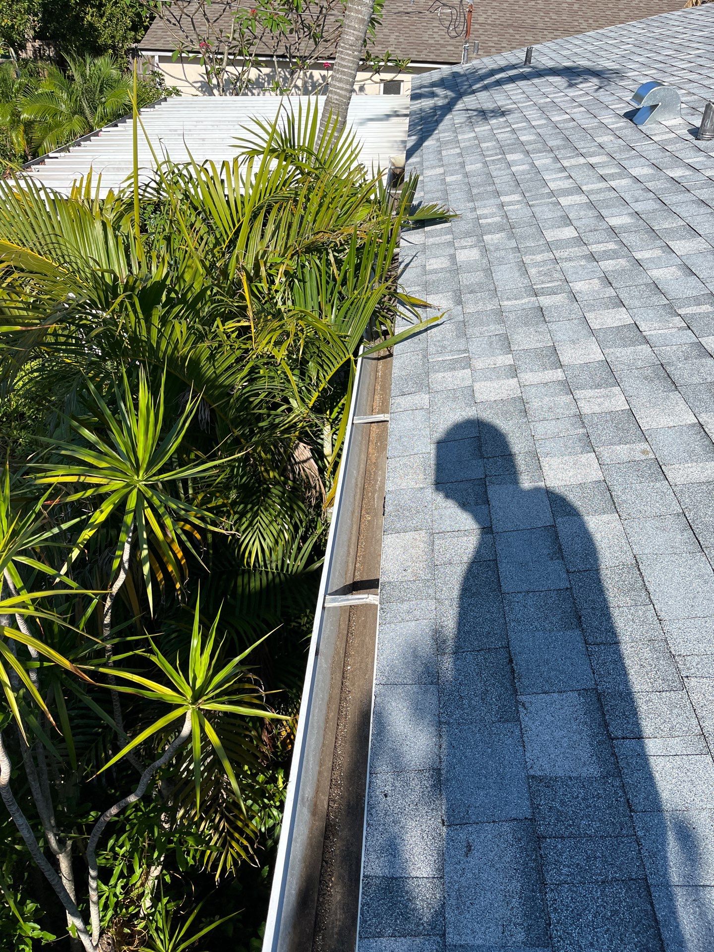 Project in Gulfport 33707 by Mitchell Roofing Company LLC
