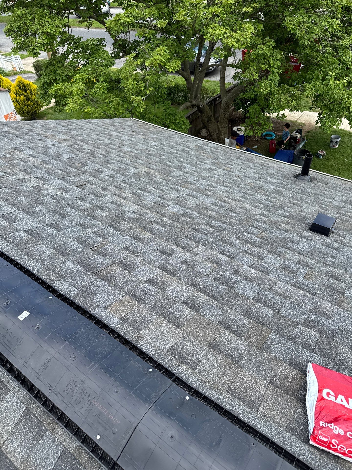 Residential Roofing Installation using GAF HDZ SHINGLES by La Bendicion Contruction Llc