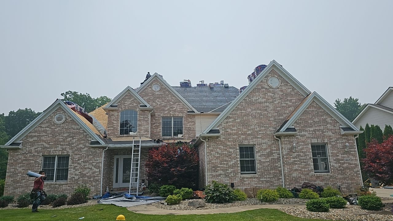 GAF Timberland Color: Pewter Gray by Eagle Eye Roofing