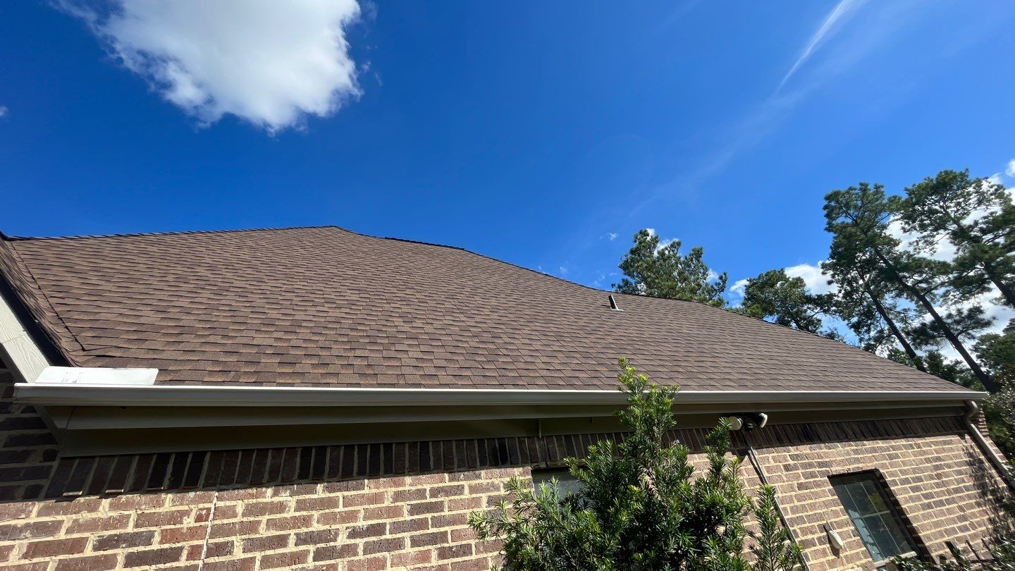 GAF HDZ - Barkwood by Elite Roofing LLC