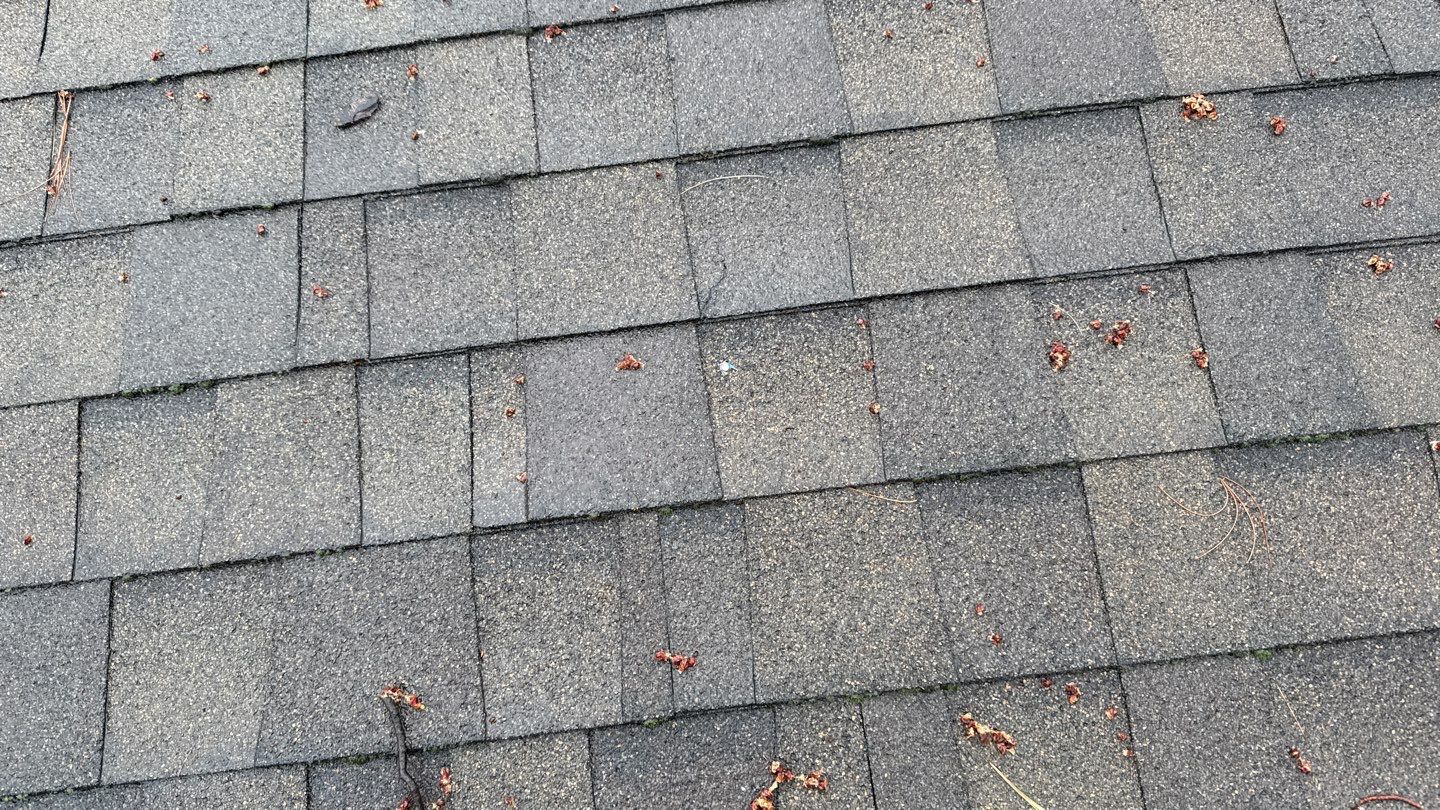 Roof Replacement using Owens Corning Brownwood by 180 Contractors