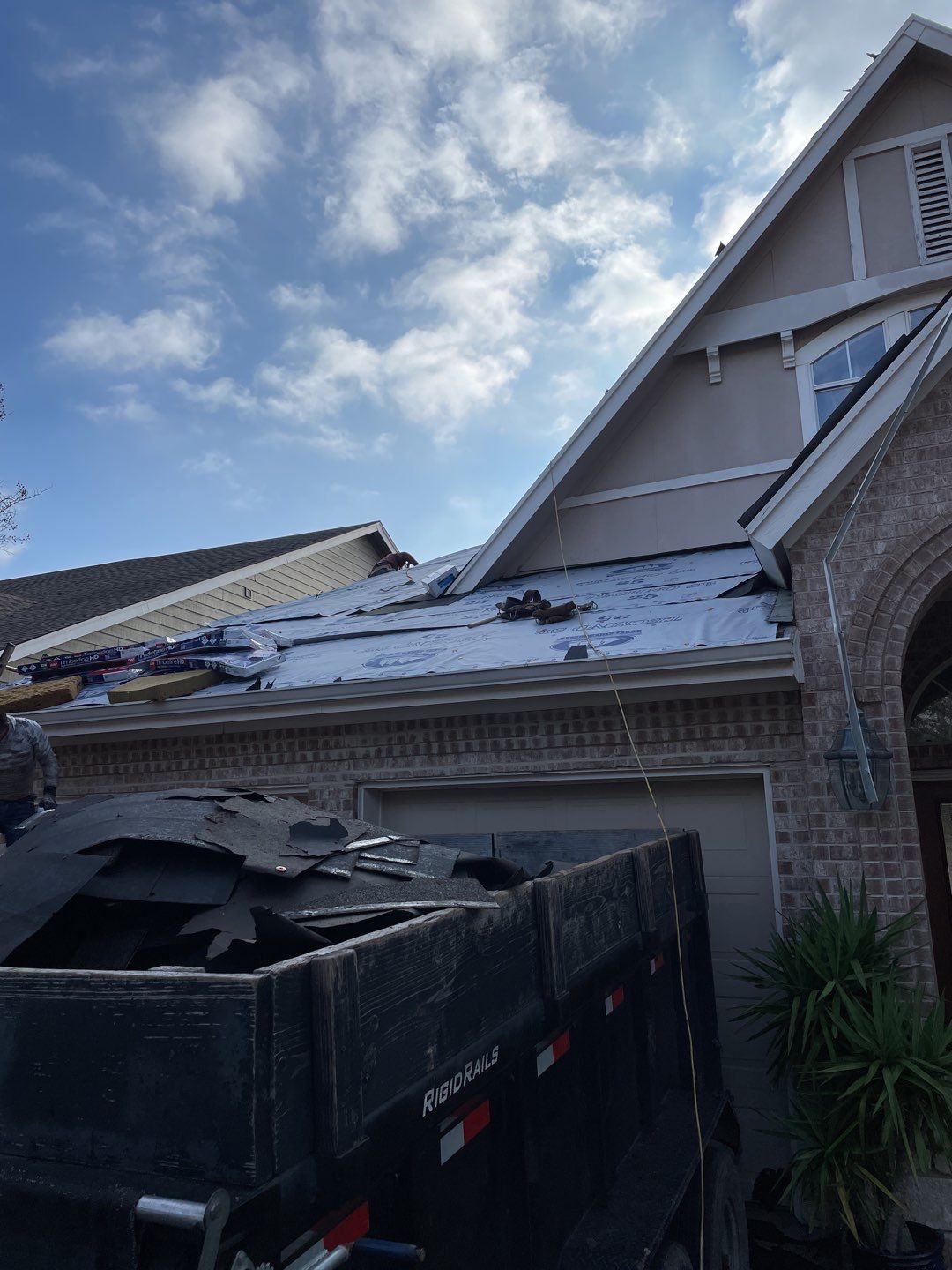 Roof Replacement using GAF HDZ Shingles in Dallas, TX by Roof Experts