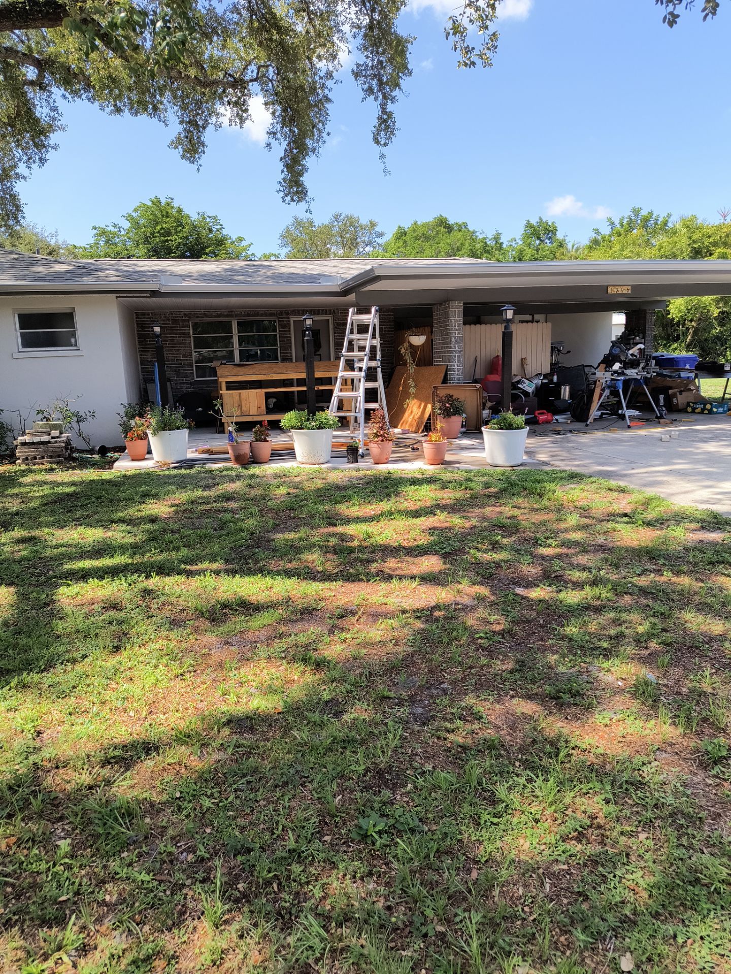 Seamless Galvalume Gutters Installation using Galvanized Gutters in Fort Myers FL by Gutter Professors