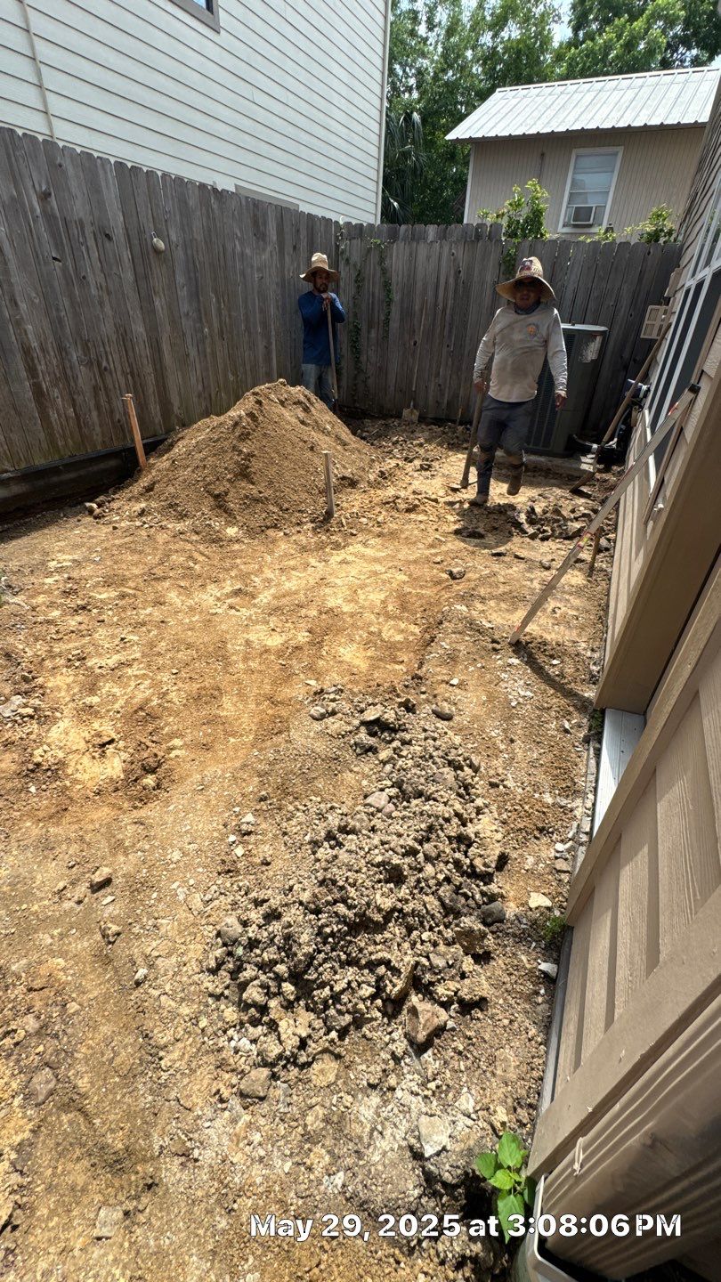🌟 Clayton’s Backyard Flagstone Patio Home Makeover by Texas Urban Elements
