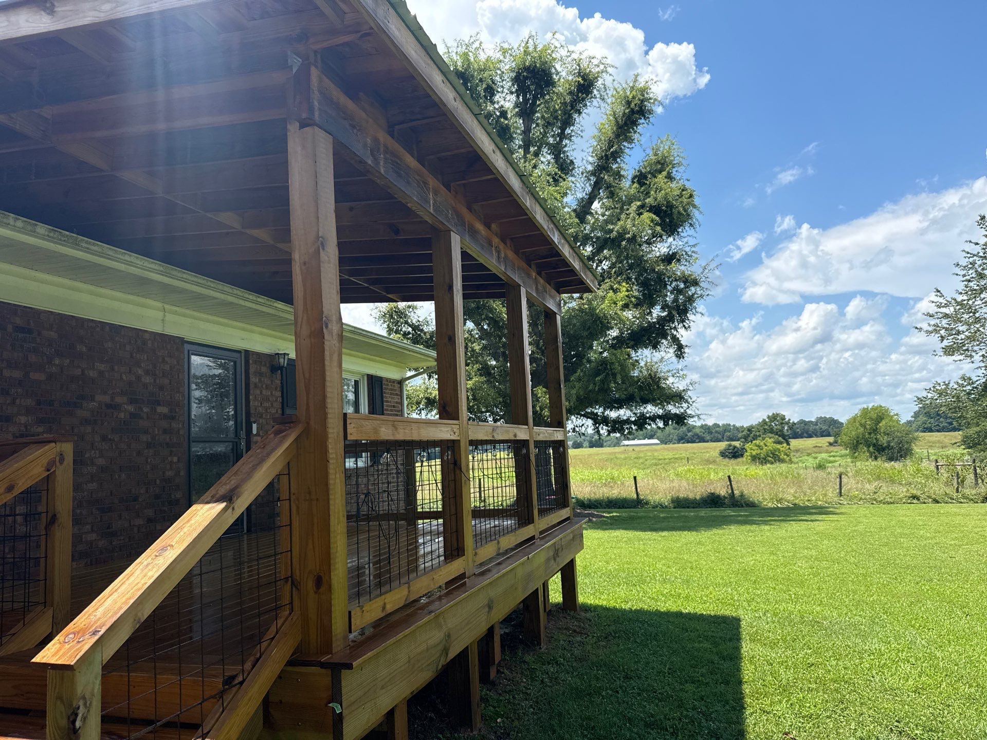 Wood Deck using Wood Sealant by DuraSeal