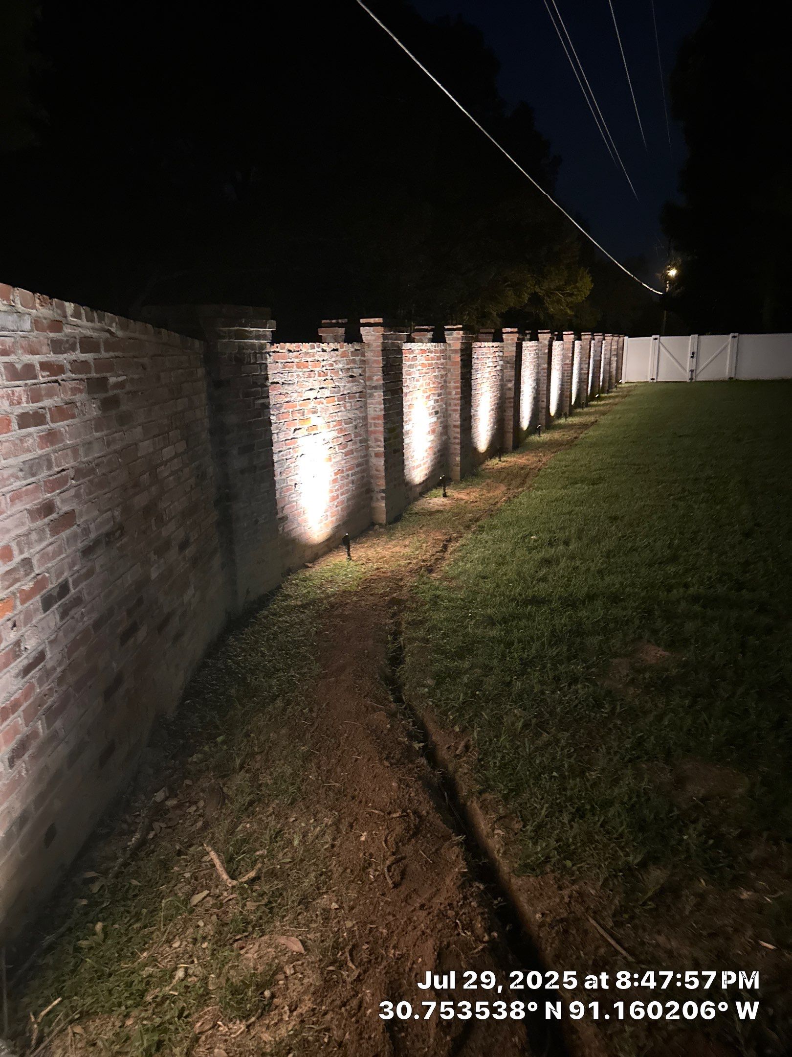 LANDSCAPE LIGHTING & LANDSCAPE CLEAN UP by CutScape, LLC.