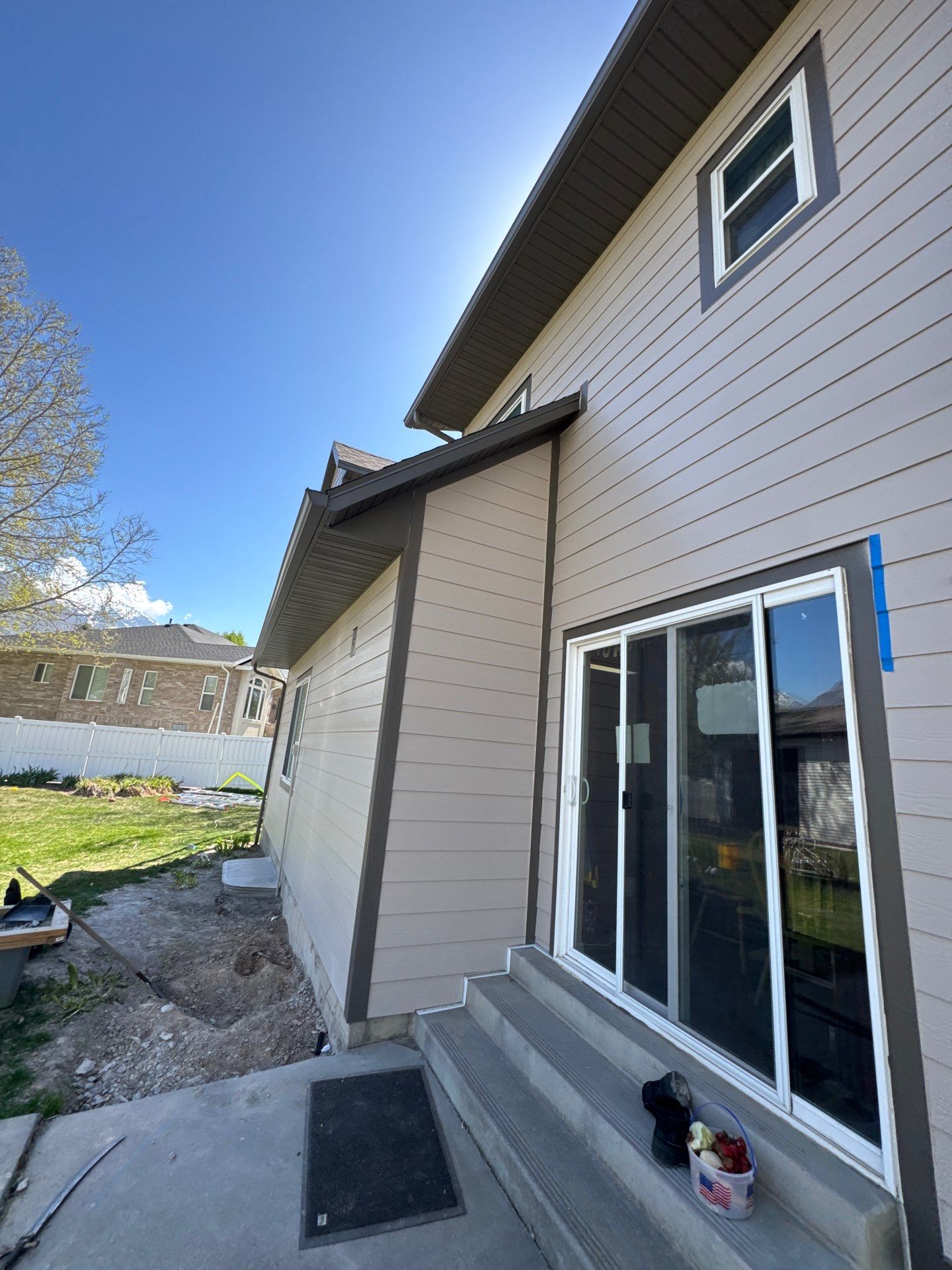 Siding in Lindon by Master Rain Gutters.