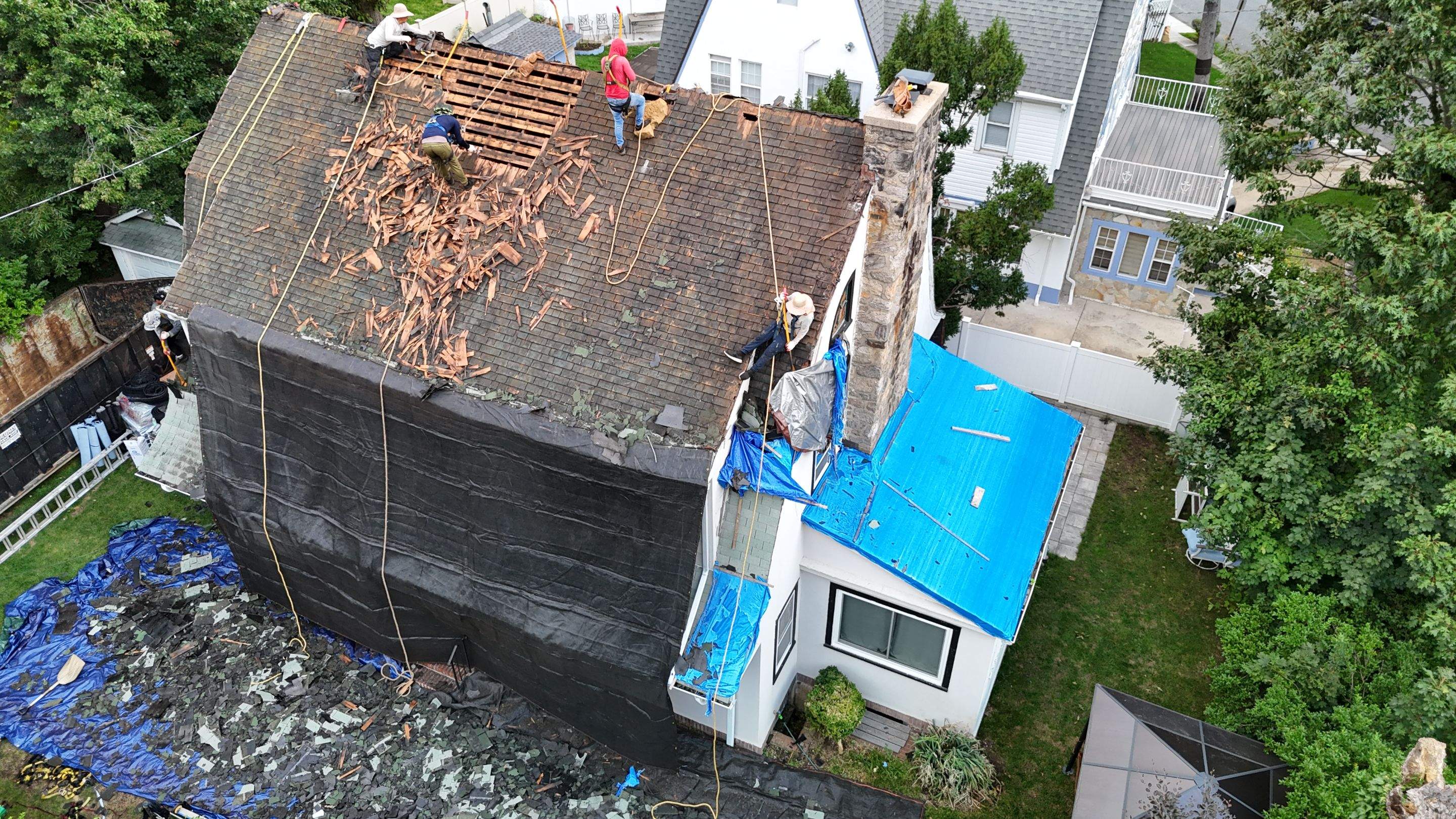 Project in Mount Vernon by The Energy Efficient Roofer & George's Seamless Gutters