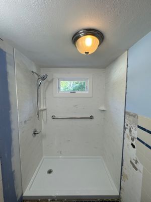 Tub-to-Shower Conversion using Swanstone Carrara