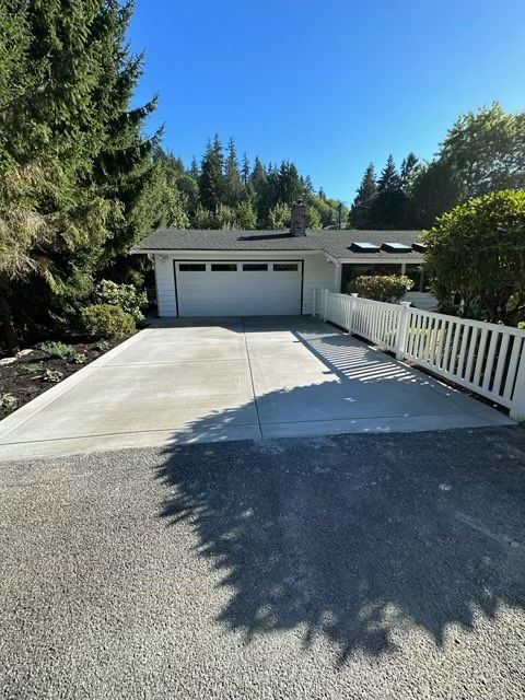 Bob | Concrete Sidewalk & Driveway Repair by Jireh Asphalt & Concrete Inc 