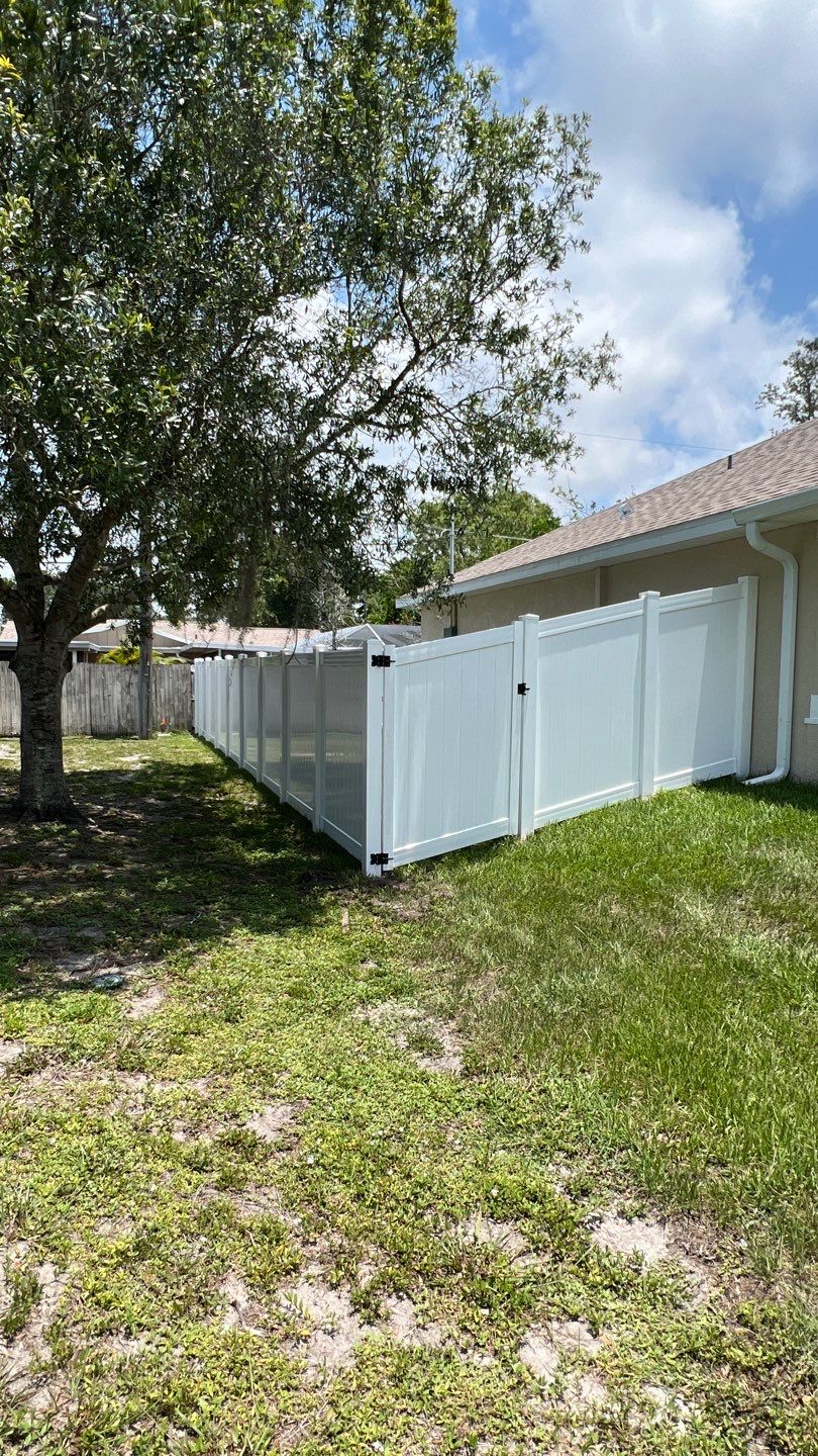 Venice, FL 6ft. Tall White Vinyl Privacy Fence by Asap fence and gates, LLC