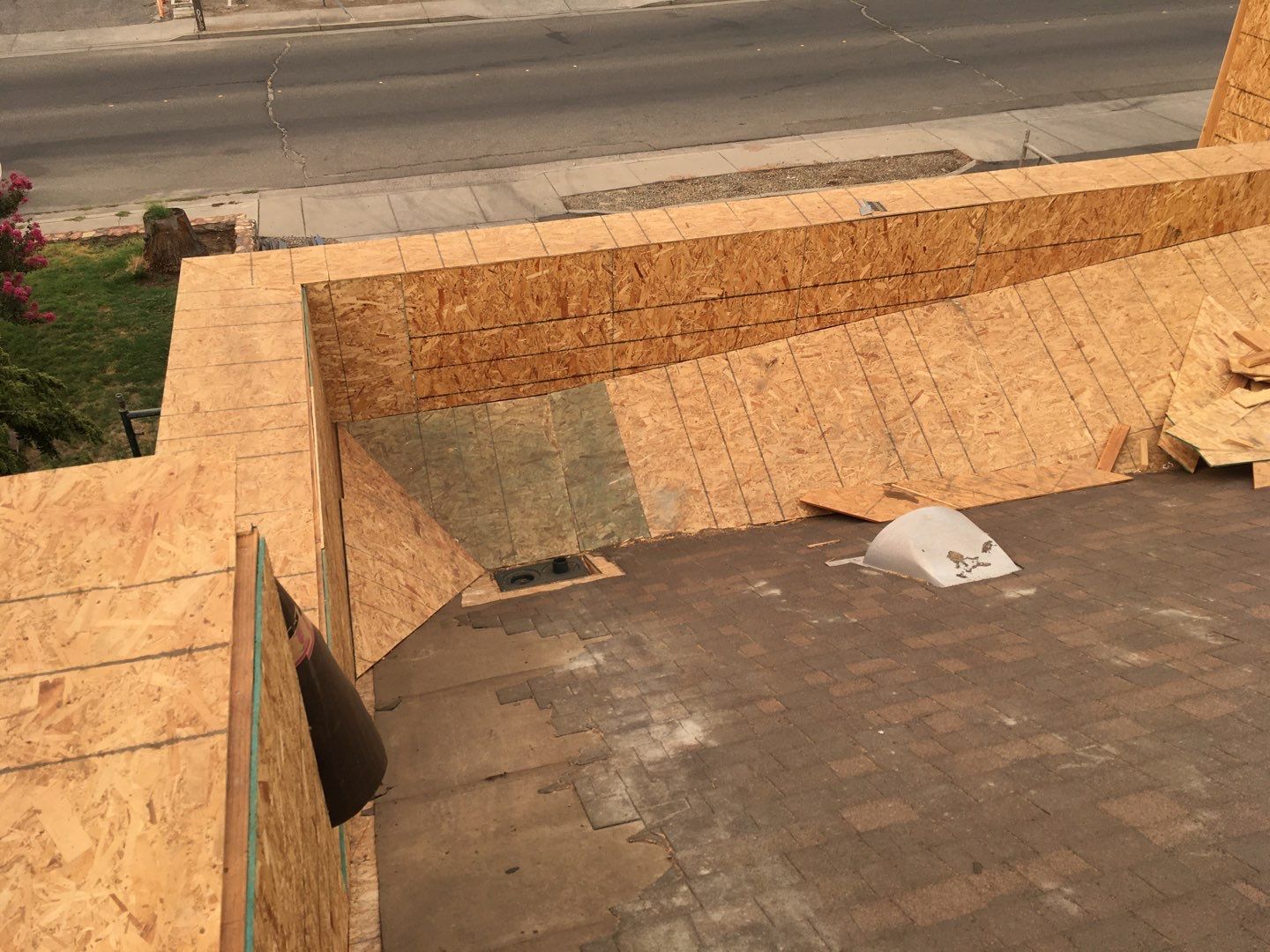 Spray foam and coatings using Conklin Benchmark/PUMA XL coatings and spray foam by Straight Edge Roofing Inc