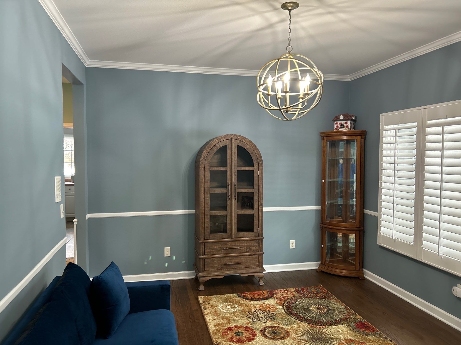 Seating Room Re-paint by Gordon Painting