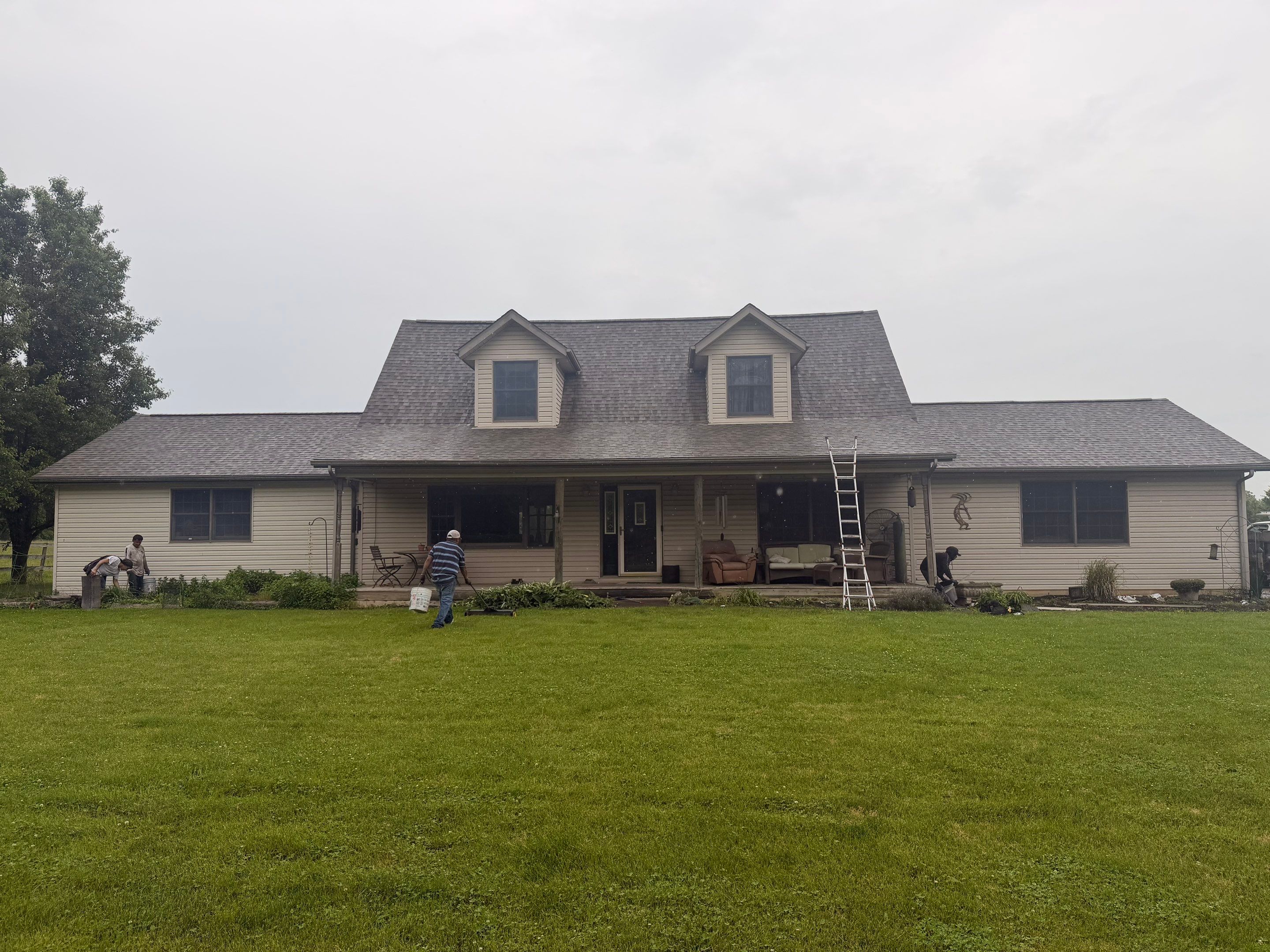 Residential Roof Replacement and Siding Installation in Franklin, OH by XPRO ELITE LLC