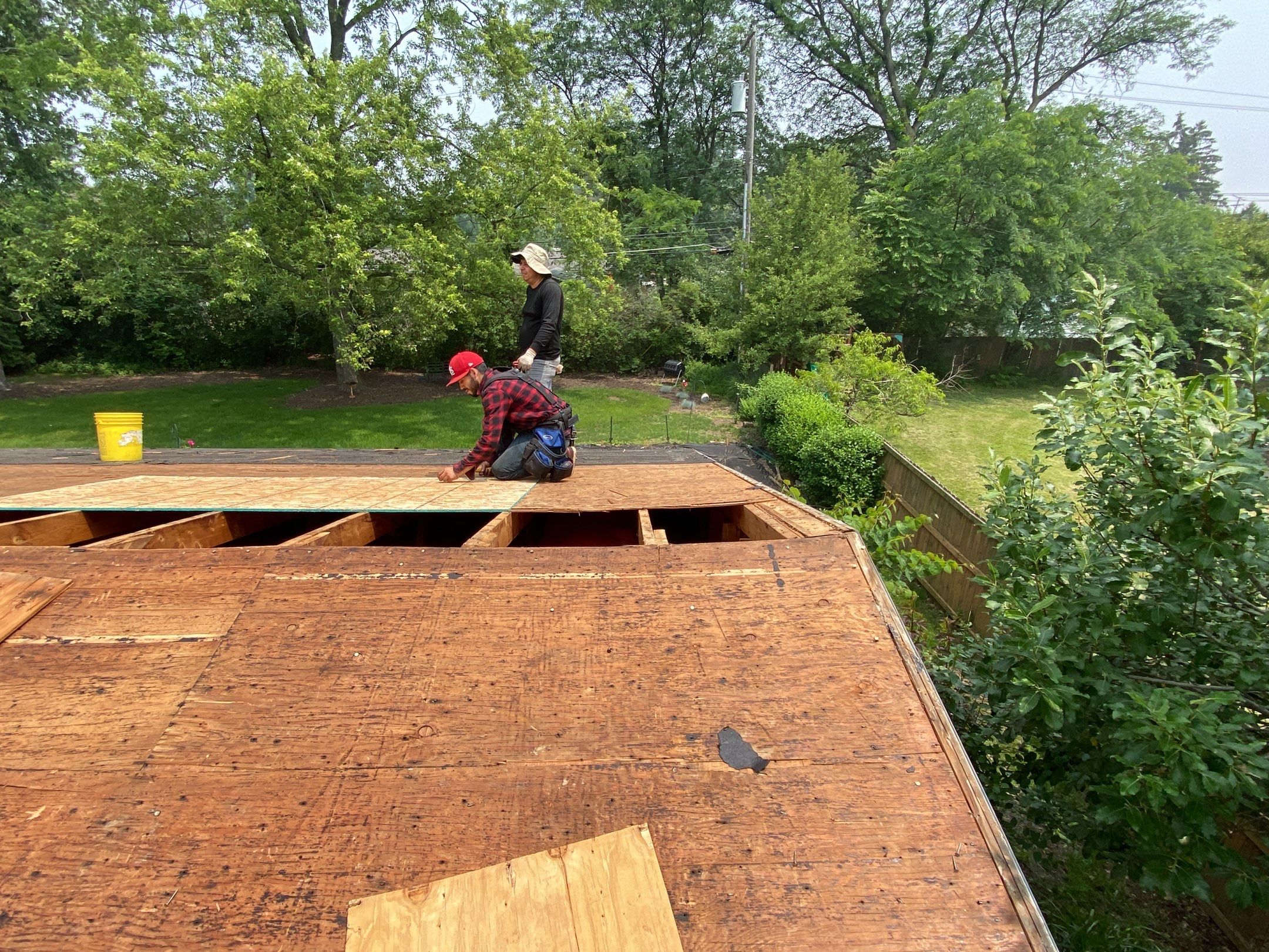 Roof Replacement using CertainTeed Landmark Weathered Wood by 180 Contractors