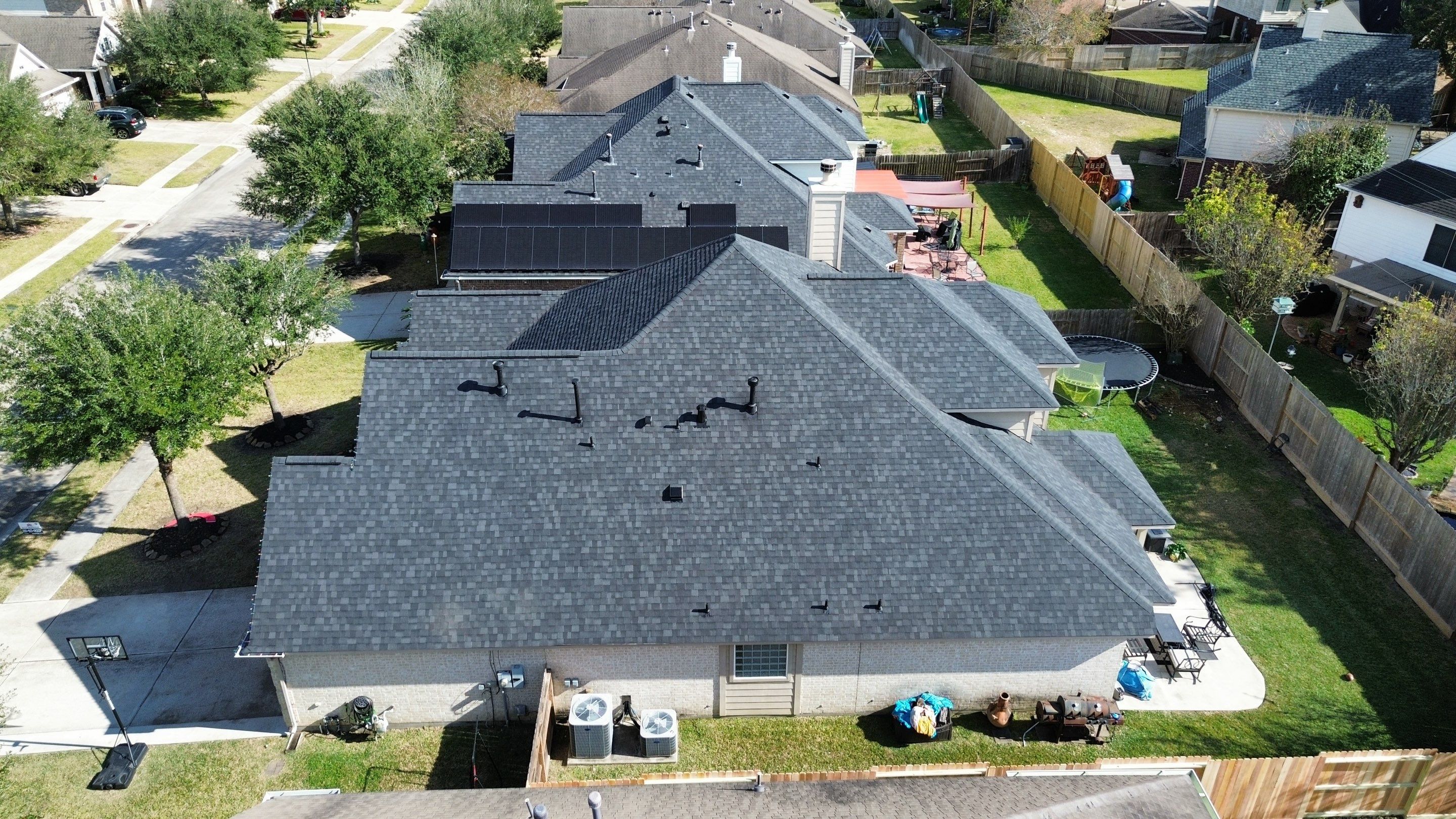 Owens Corning Duration Onyx Black by STX Roofing