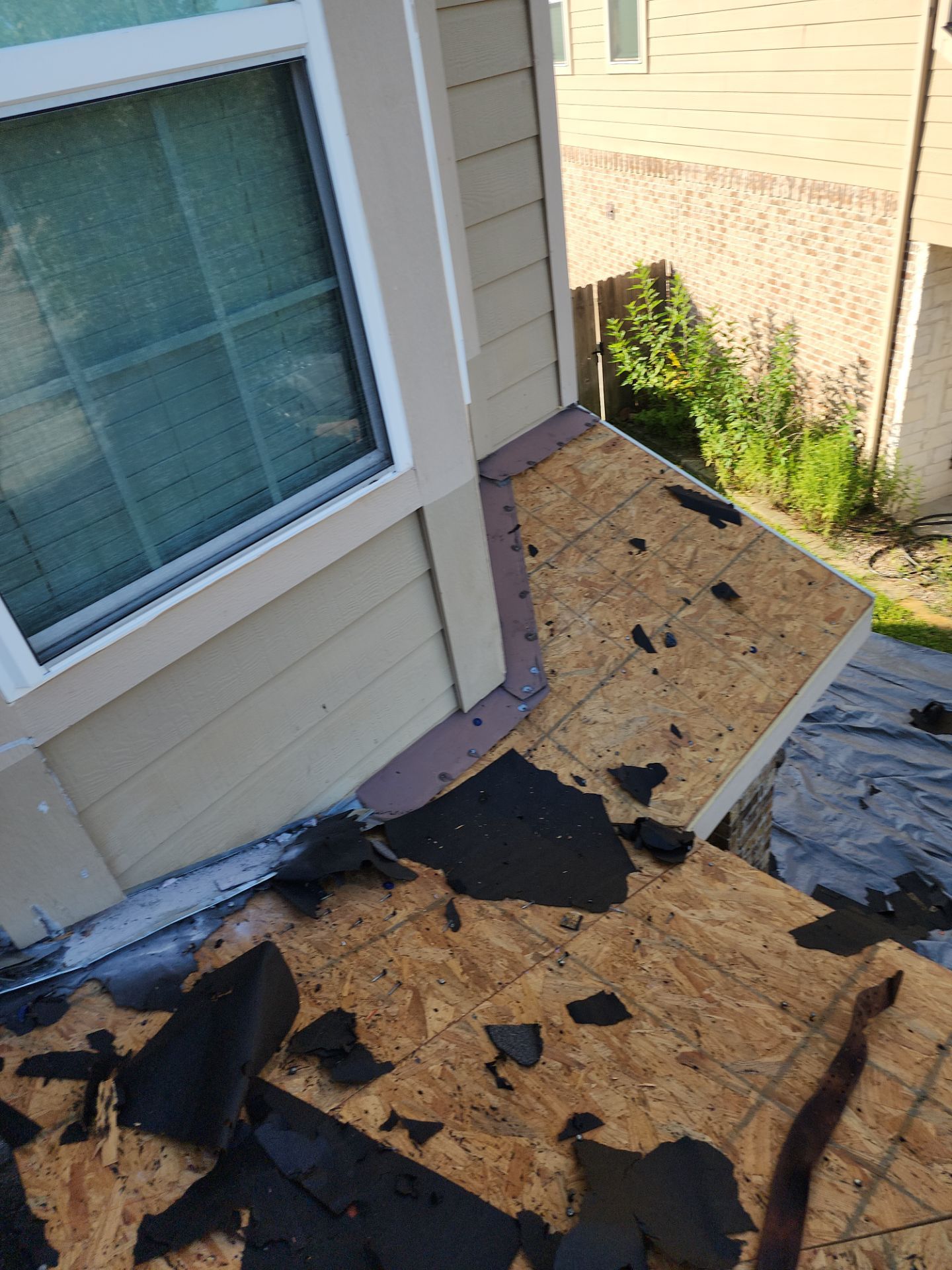 Residential Roofing Installation using Owen's Corning Duration (Lifetime) Shingles by Roof Repair Company