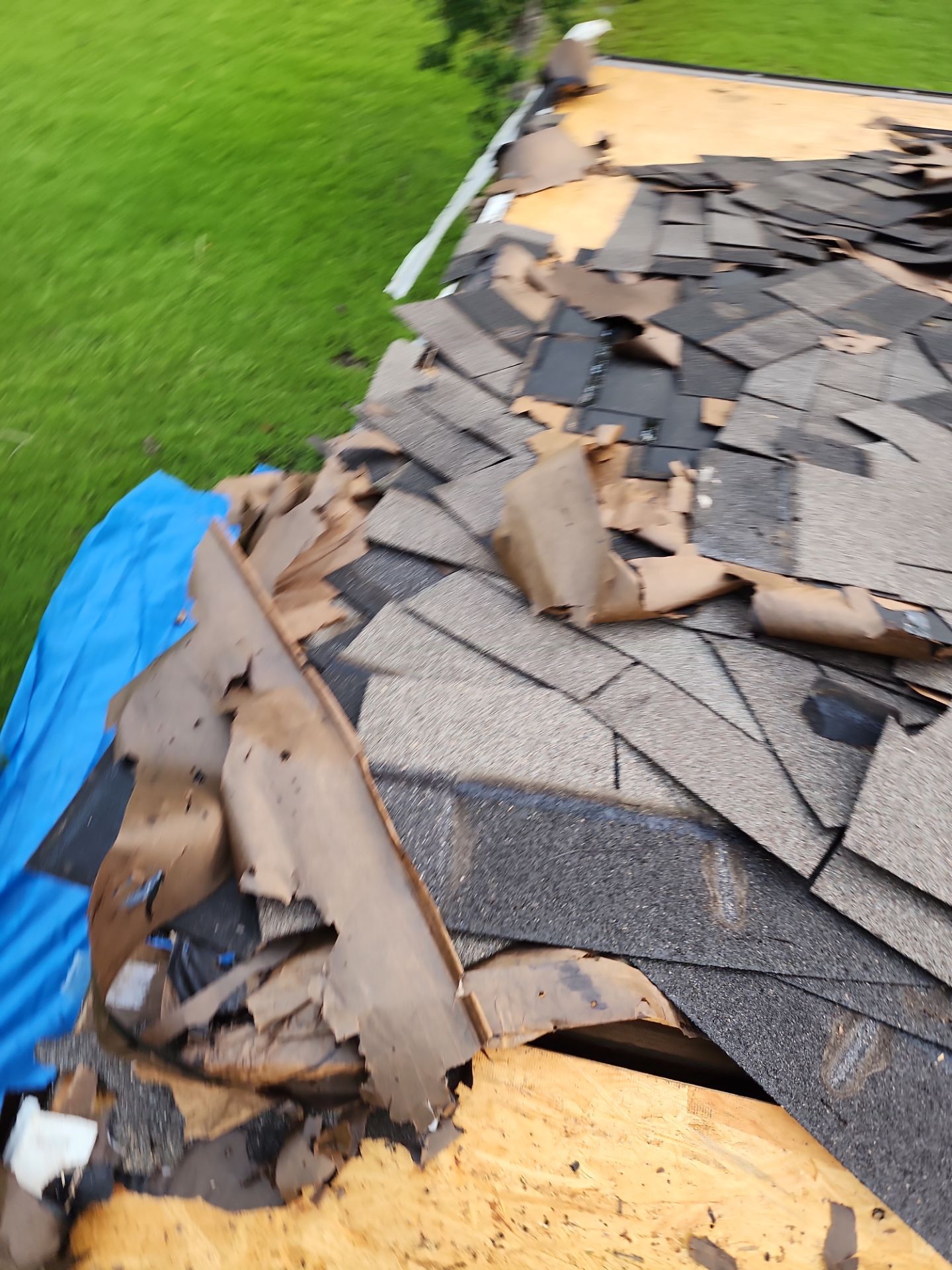 Residential Roofing Installation using Owen's Corning Duration (Lifetime) Shingles by Roof Repair Company