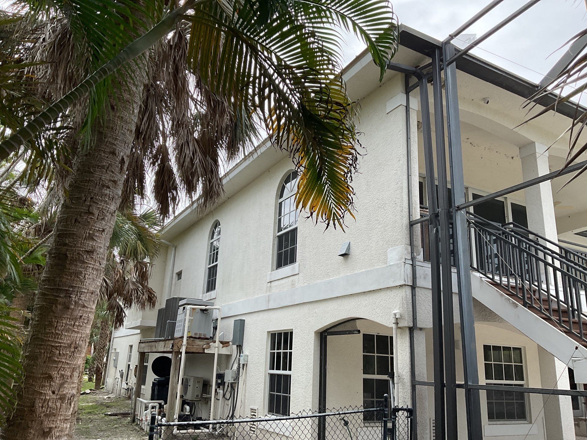 Commercial Gutters for Resorts in Sanibel FL by Gutter Professors