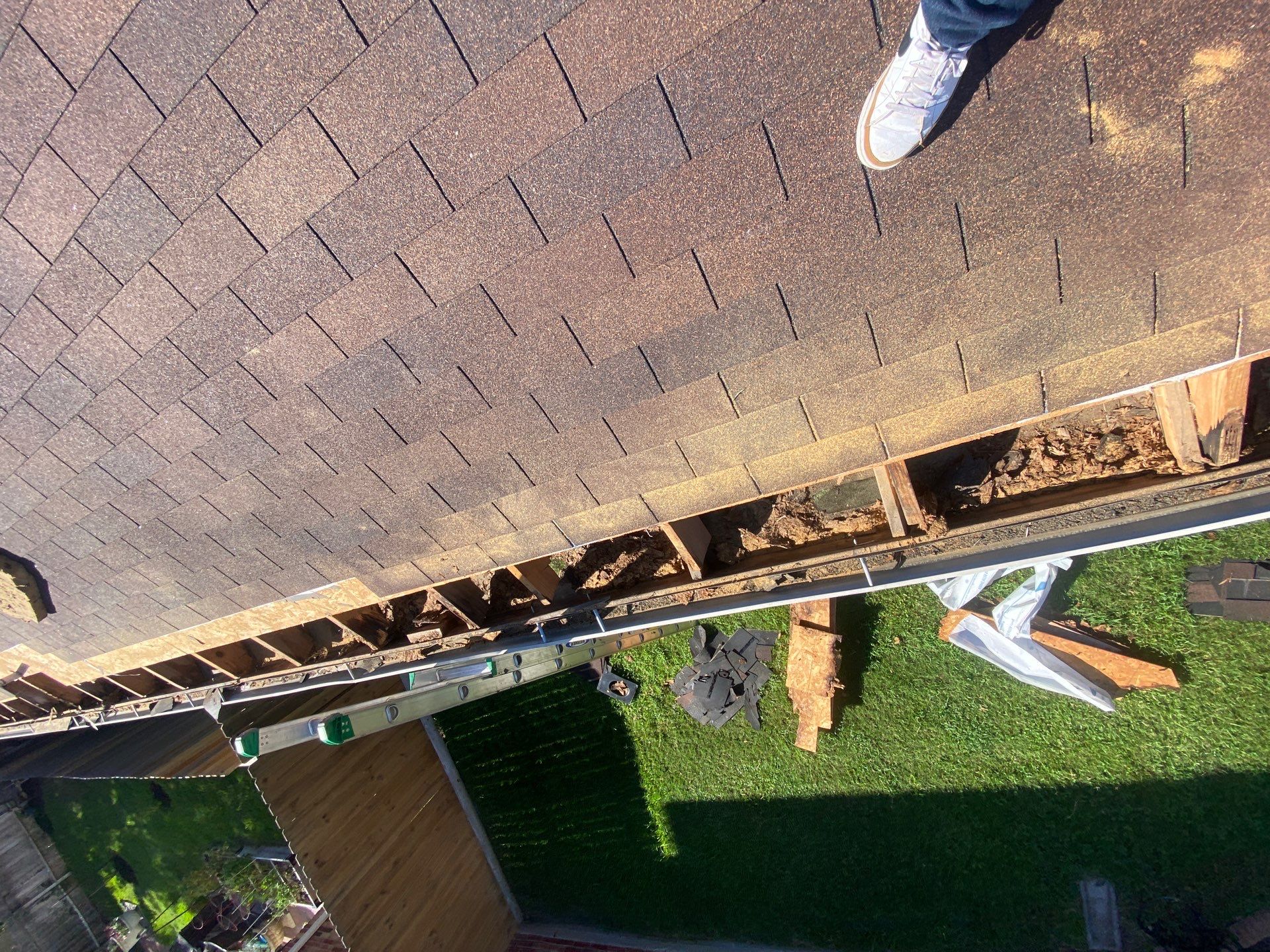 Residential Roofing Repair using Owen's Corning Duration (Lifetime) Shingles by Roof Repair Company
