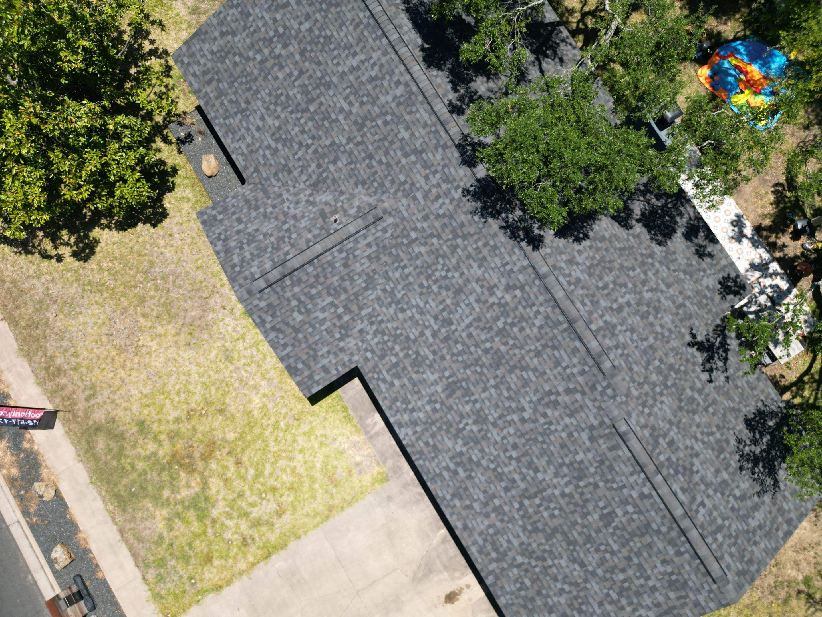 Williamsburg Gray - Owens Corning TruDefinition Duration by RoofsOnly.com