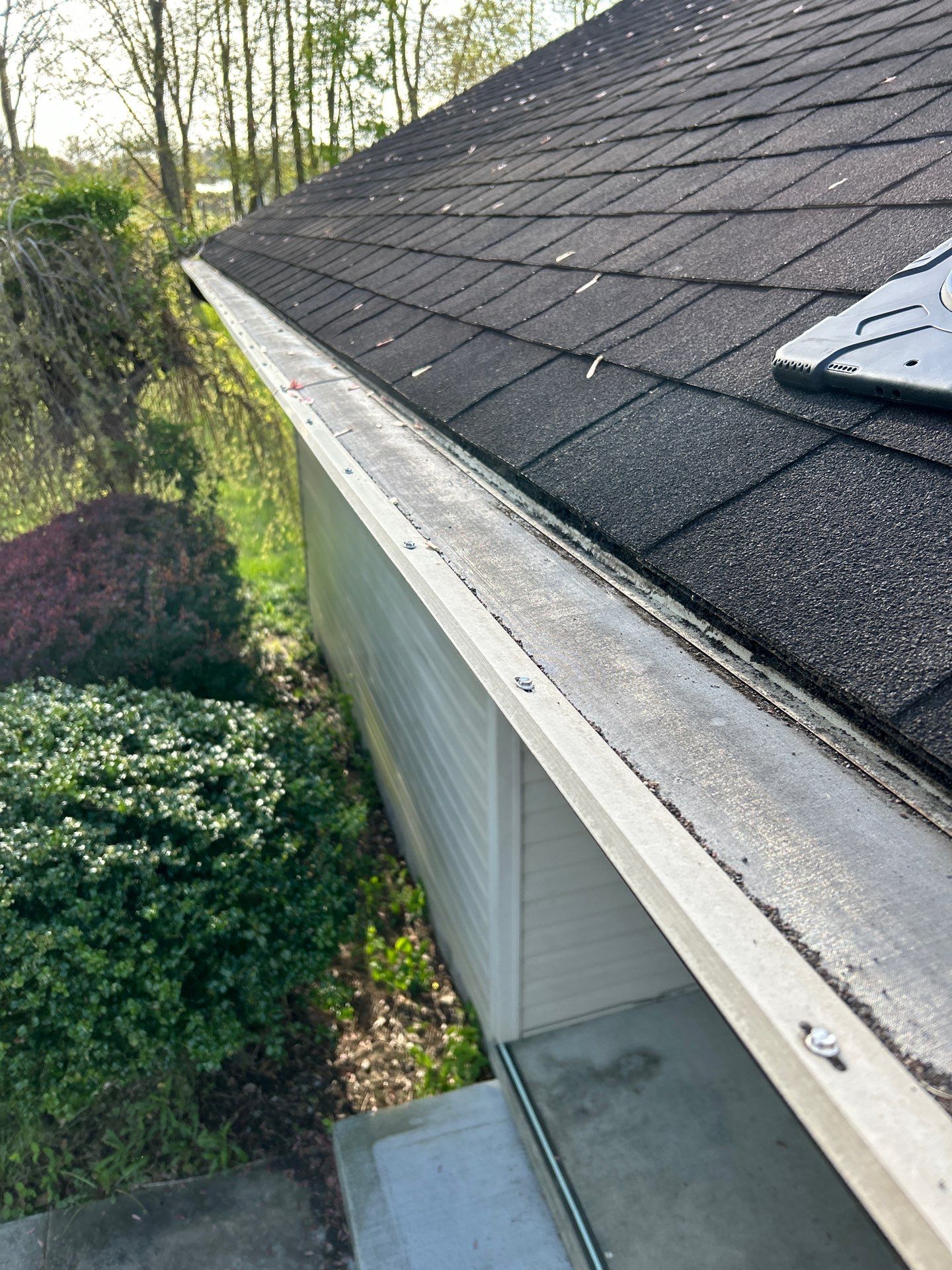 Residential Roofing Installation using Performance Panel Metal - Coca Brown by RoofX 