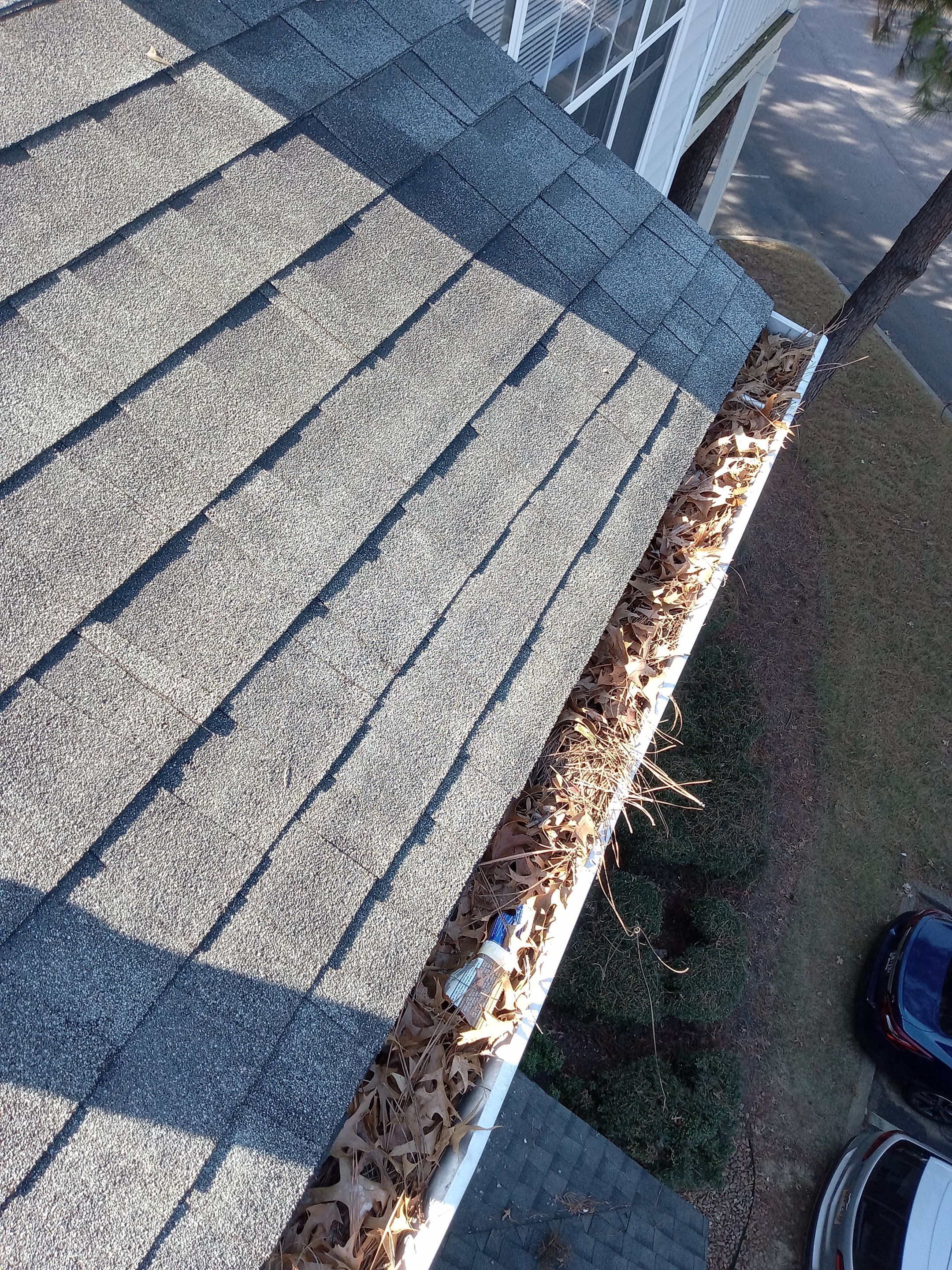 HOA gutter cleaning before