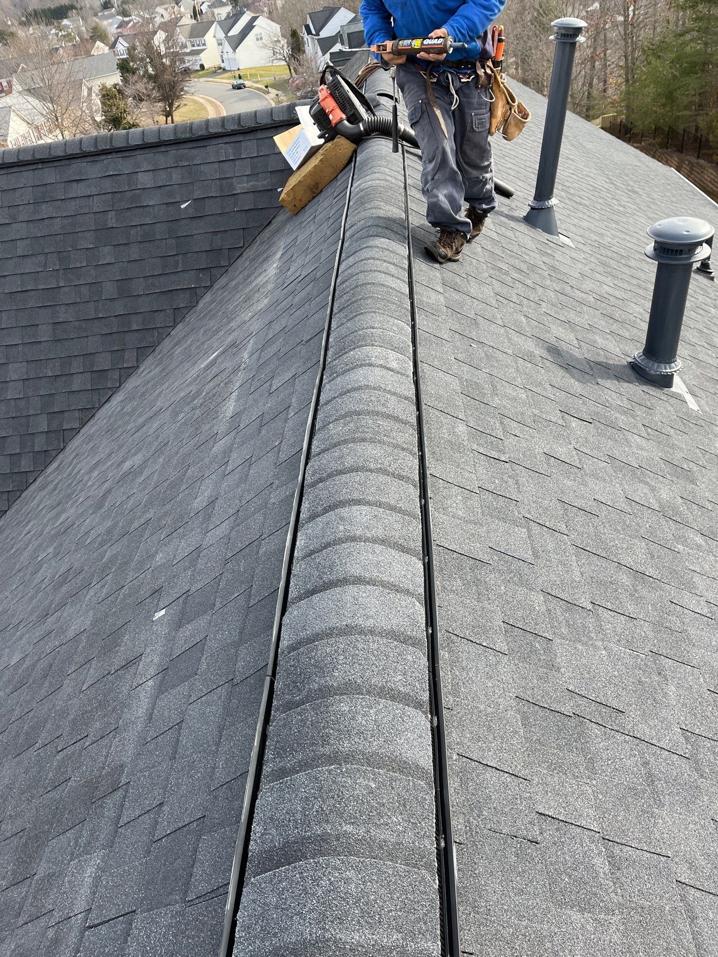 Woodbridge CertainTeed Landmark Roof in Charcoal Black by RM Banning, Inc.