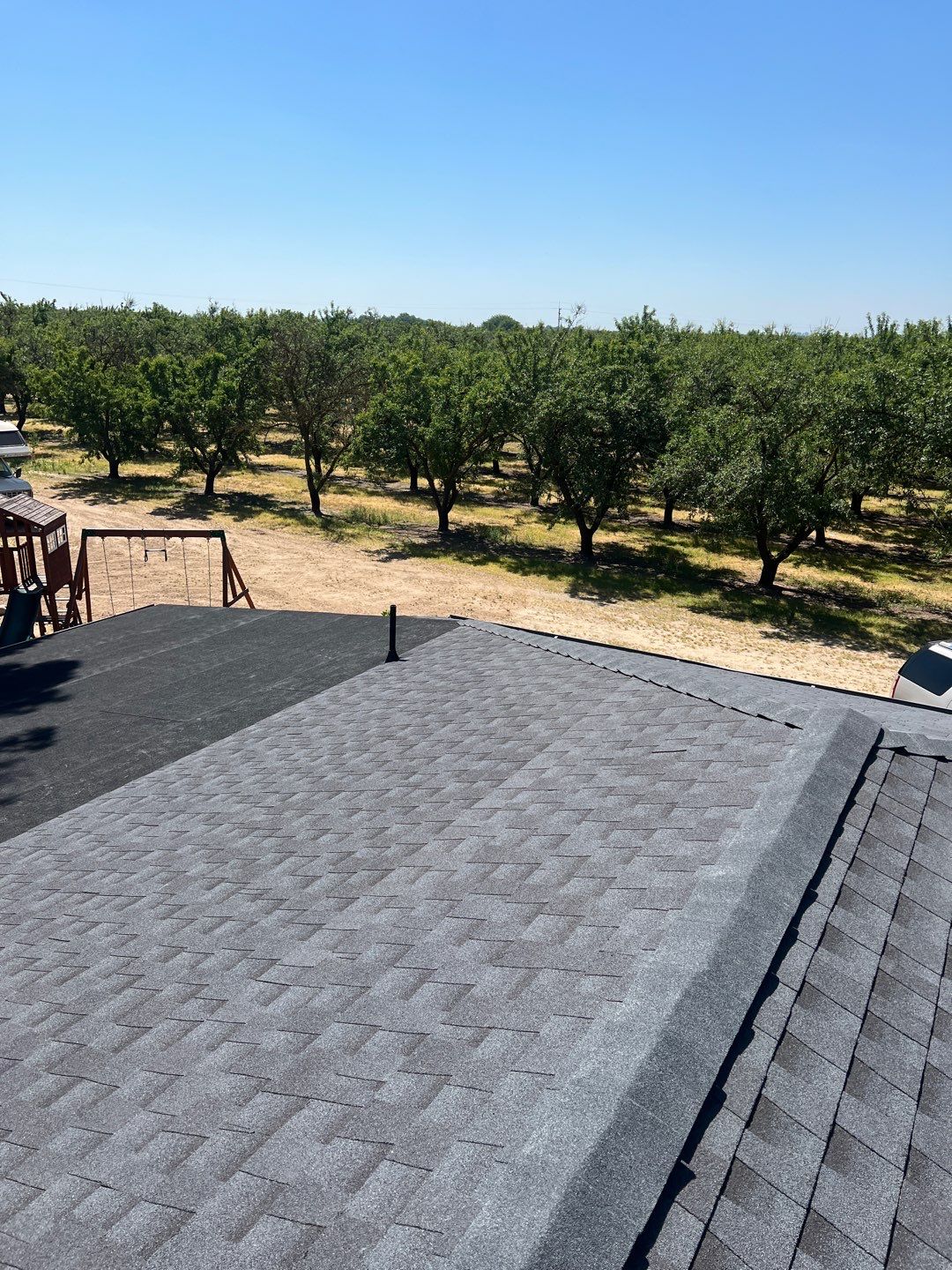 GAF Timberline HDZ-RS shingle project by Straight Edge Roofing Inc