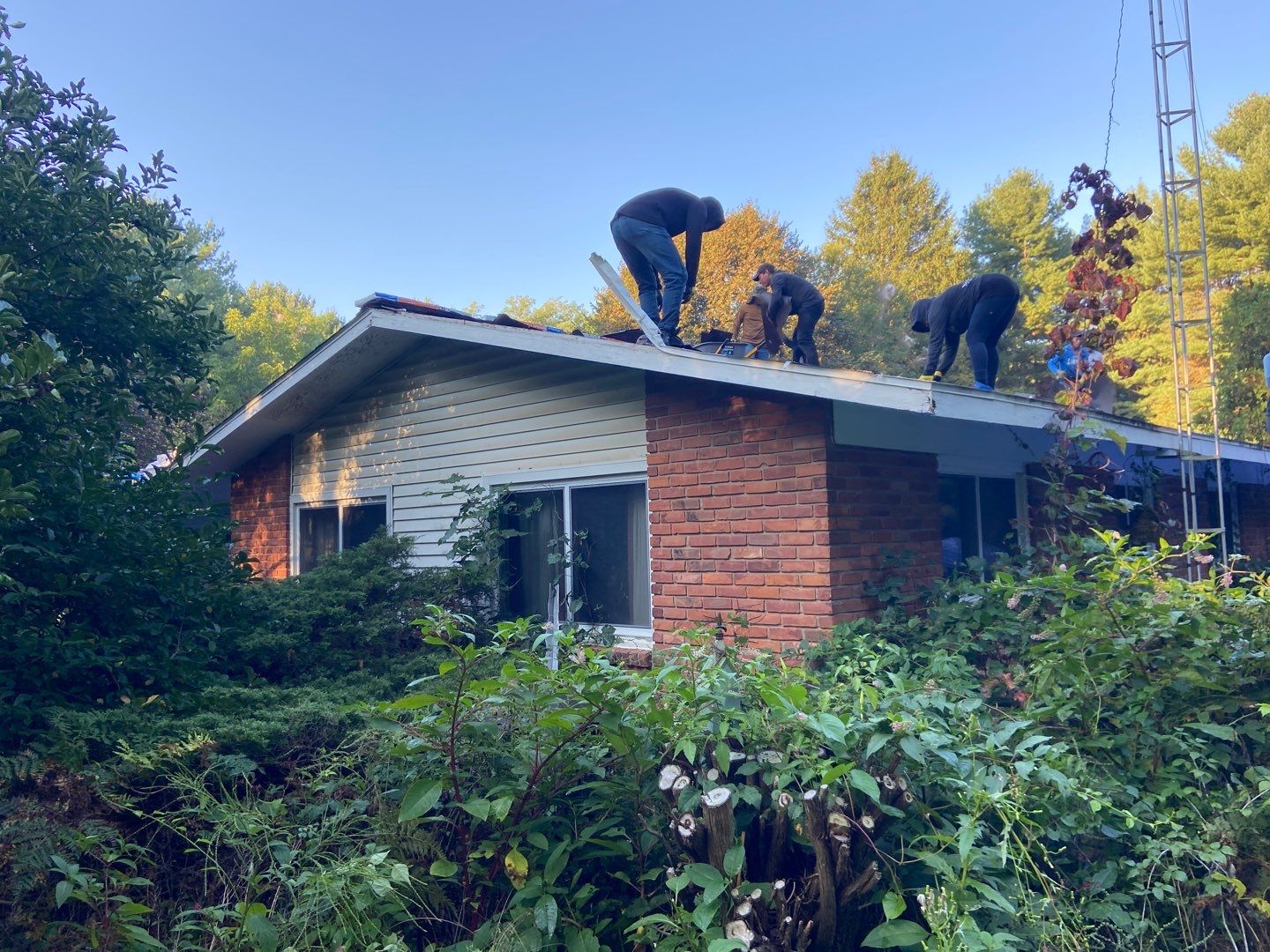 Roof Replacement using CertainTeed Landmark by 180 Contractors