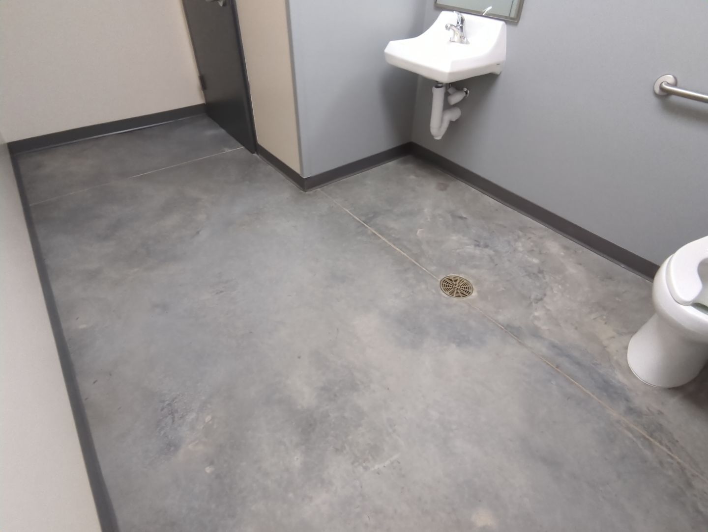 Commercial Floor Transformation using Aurora Accent W/Hypnotic Blue by Croc Coatings, LLC