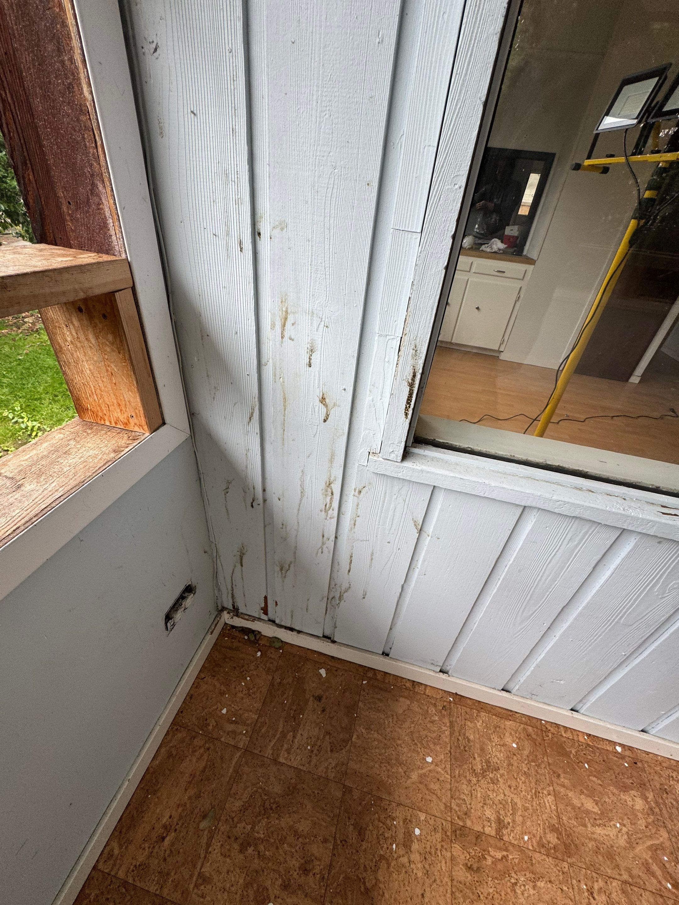 House Renovation - 25th st- West Vancouver by YVR Construction Group