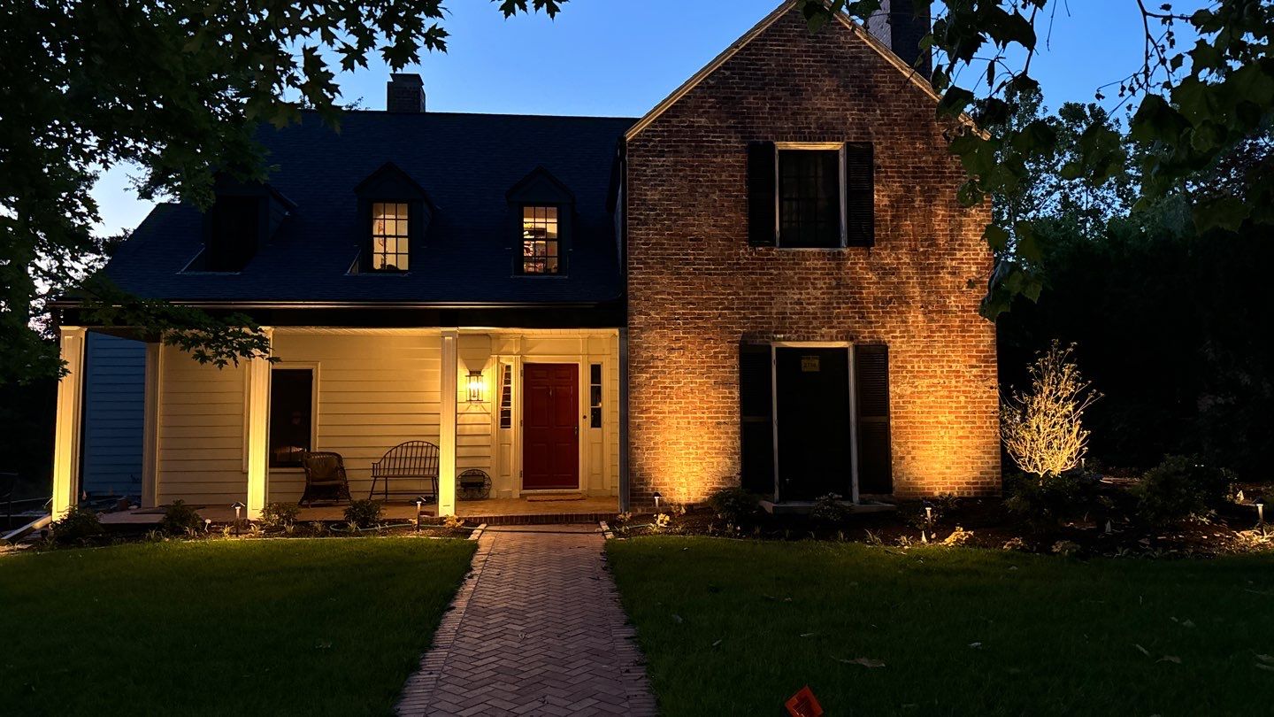 A Beautifully Landscaped Home Retreat by New Horizon Landscapes